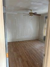 7807 Queen Street Property Photo 3
