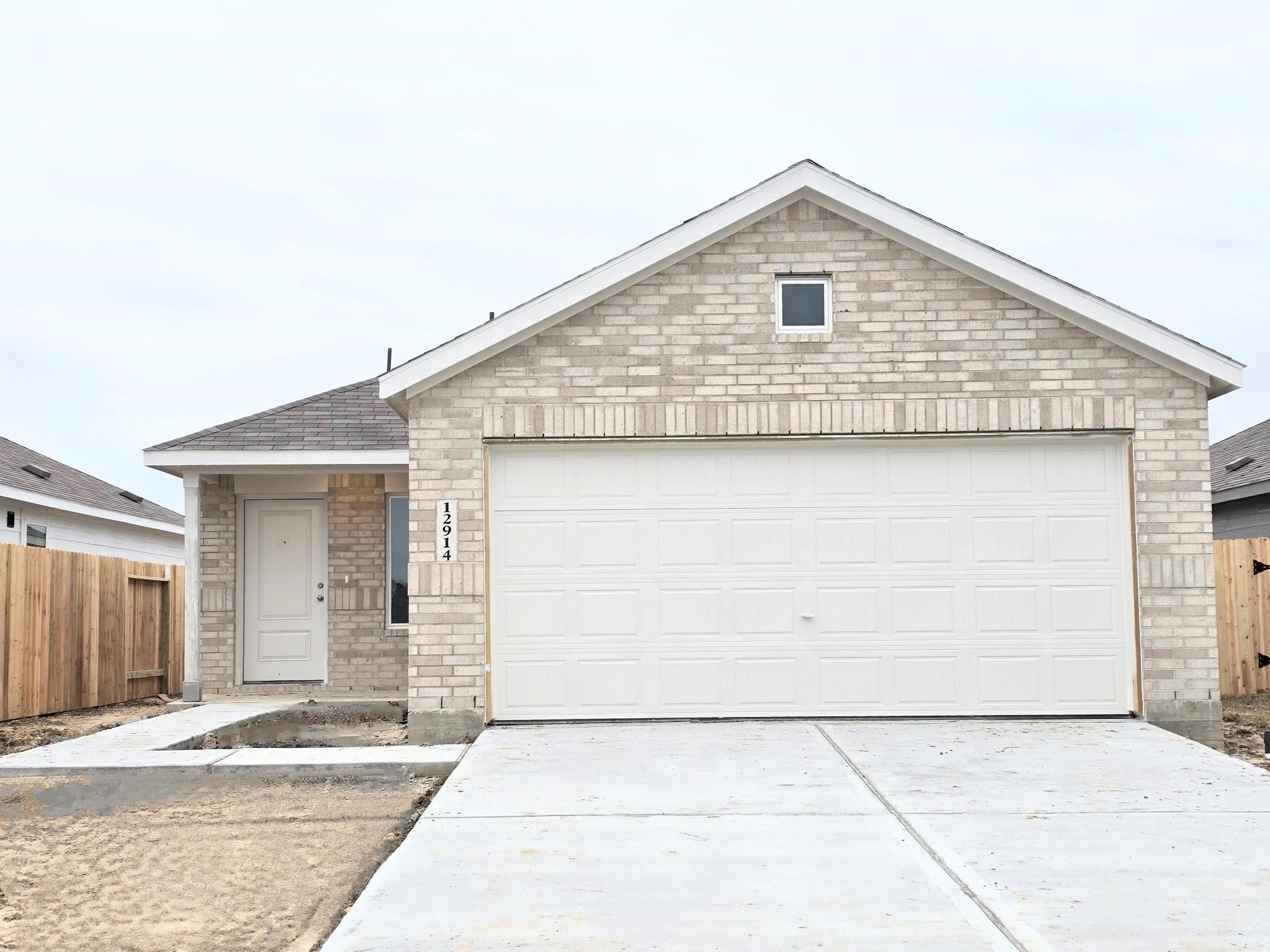 5009 Gallant Street Property Photo 1
