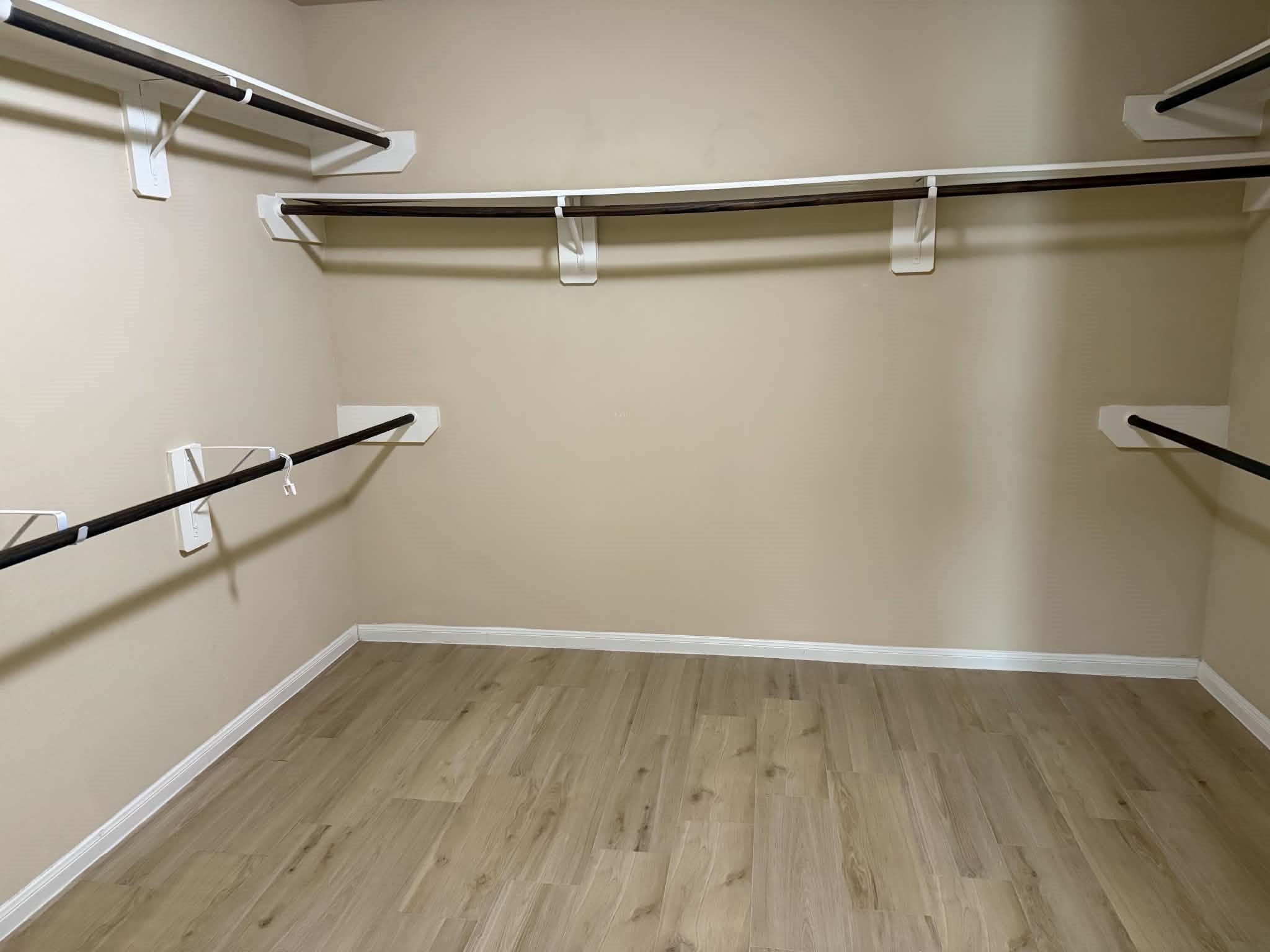 9315 Claystone Lane Property Photo 11