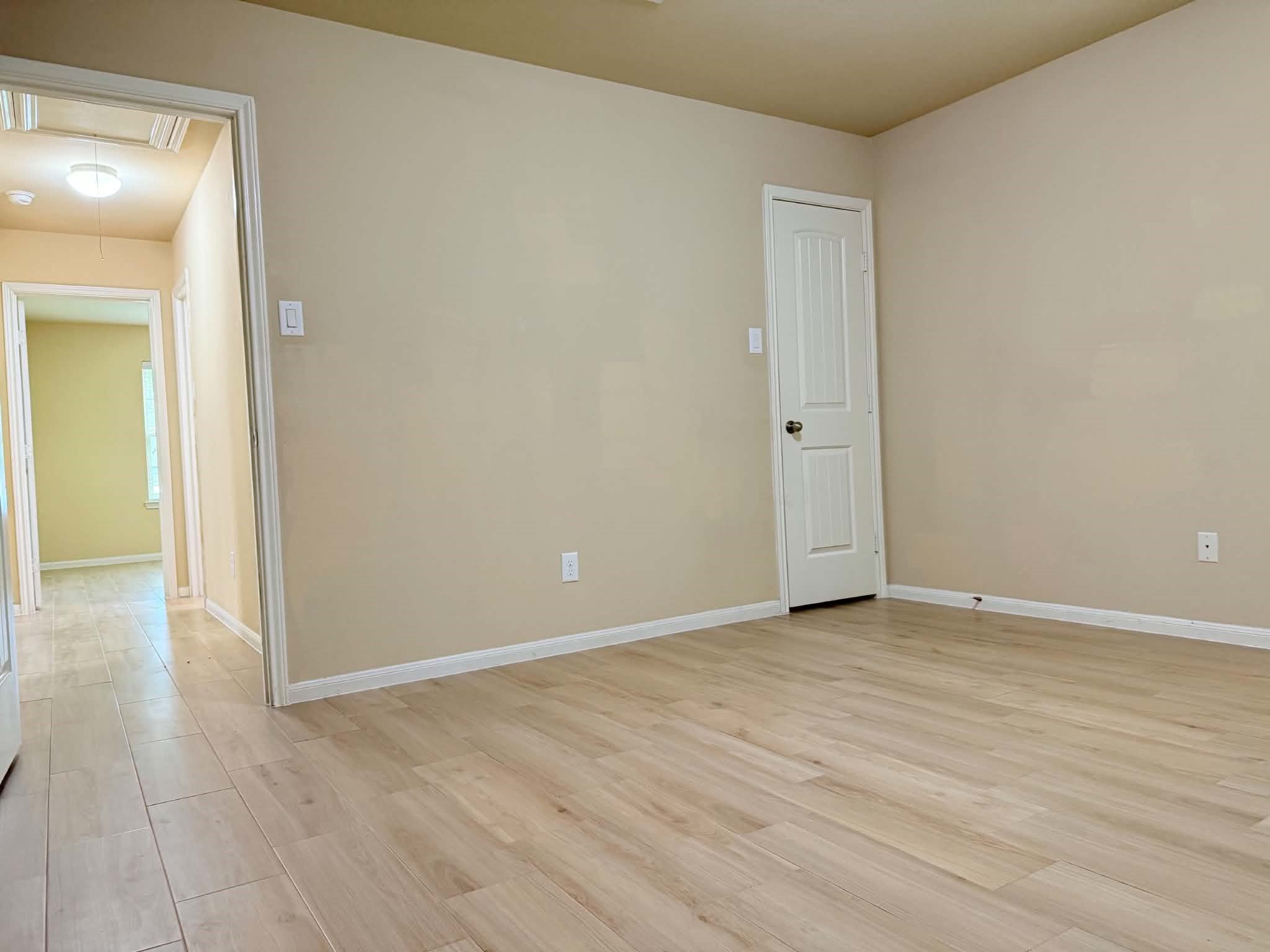 9315 Claystone Lane Property Photo 14