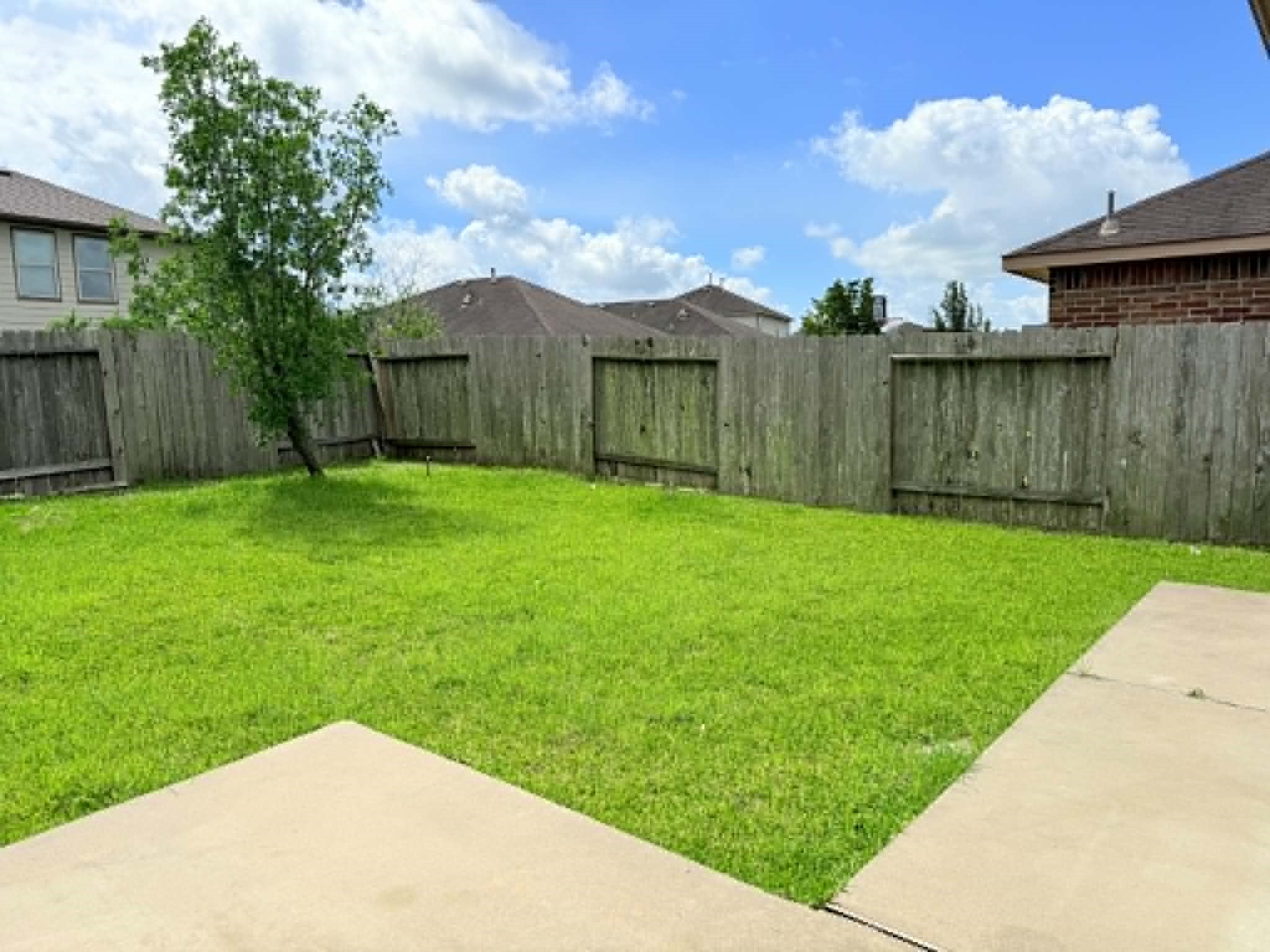 9315 Claystone Lane Property Photo 17