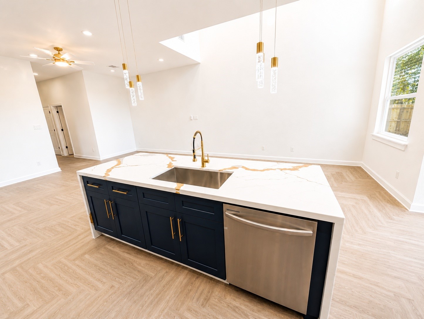 5018 Dieppe Street Property Photo 4
