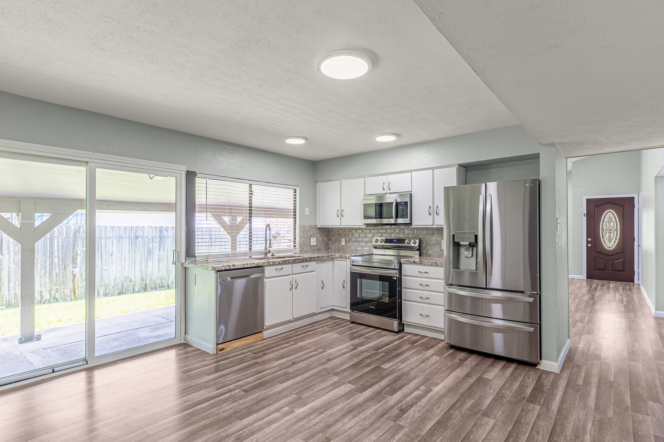 15510 Sierra Valle Drive Property Photo 11