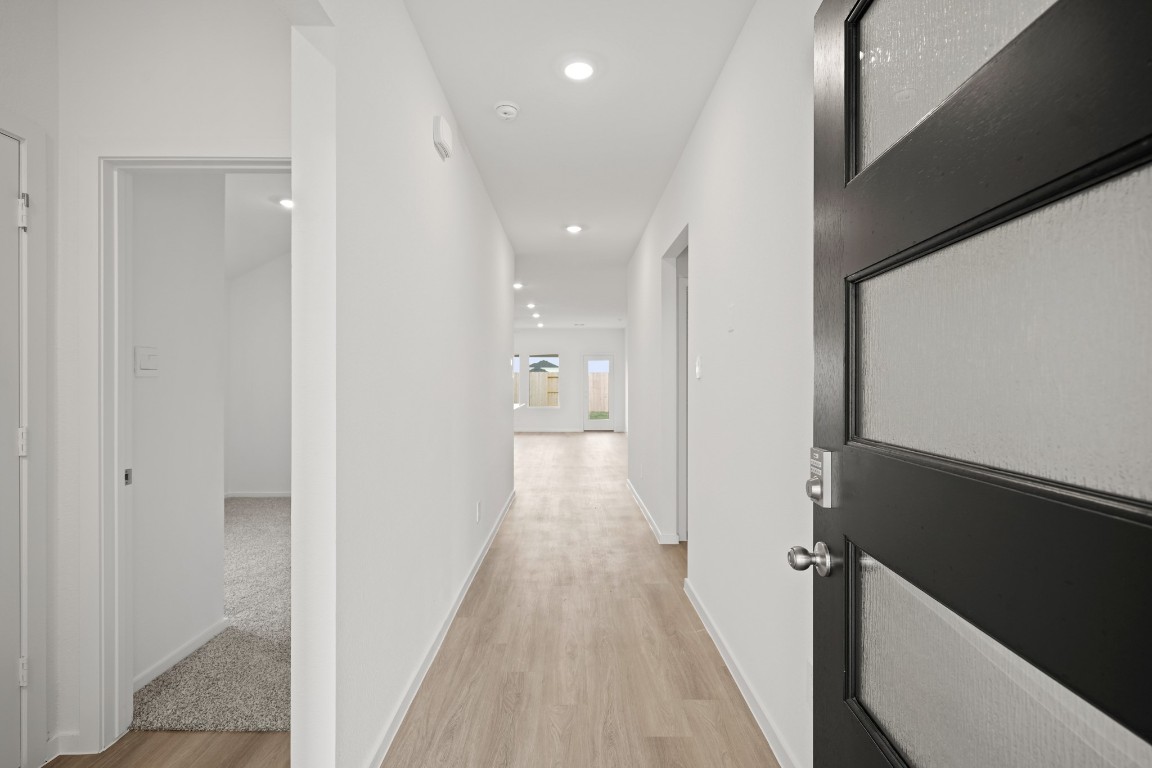 4068 Sun Burst Lane Property Photo 3