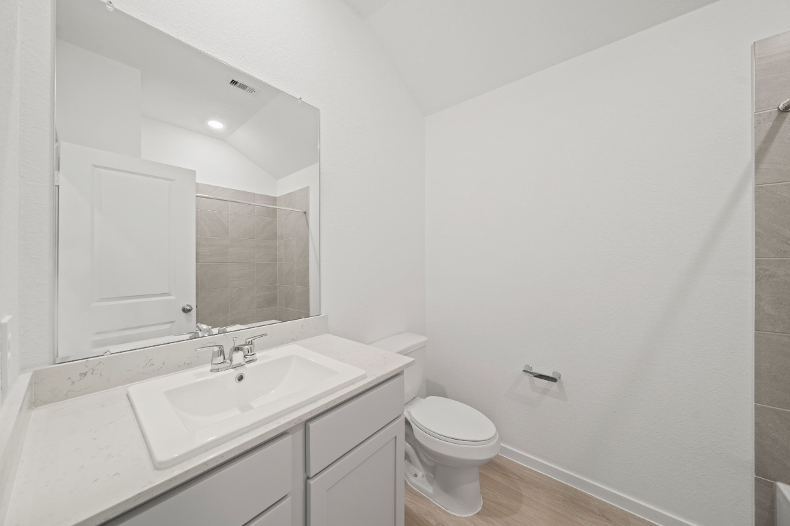 4068 Sun Burst Lane Property Photo 5