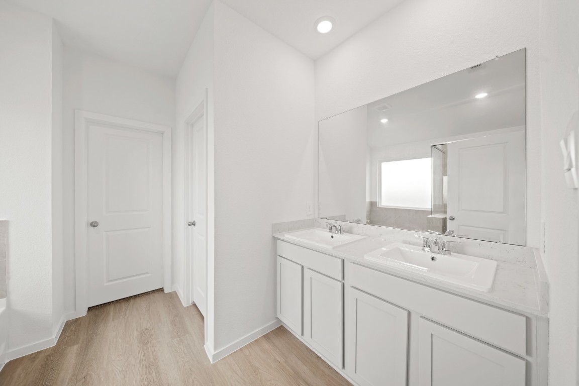 4068 Sun Burst Lane Property Photo 11