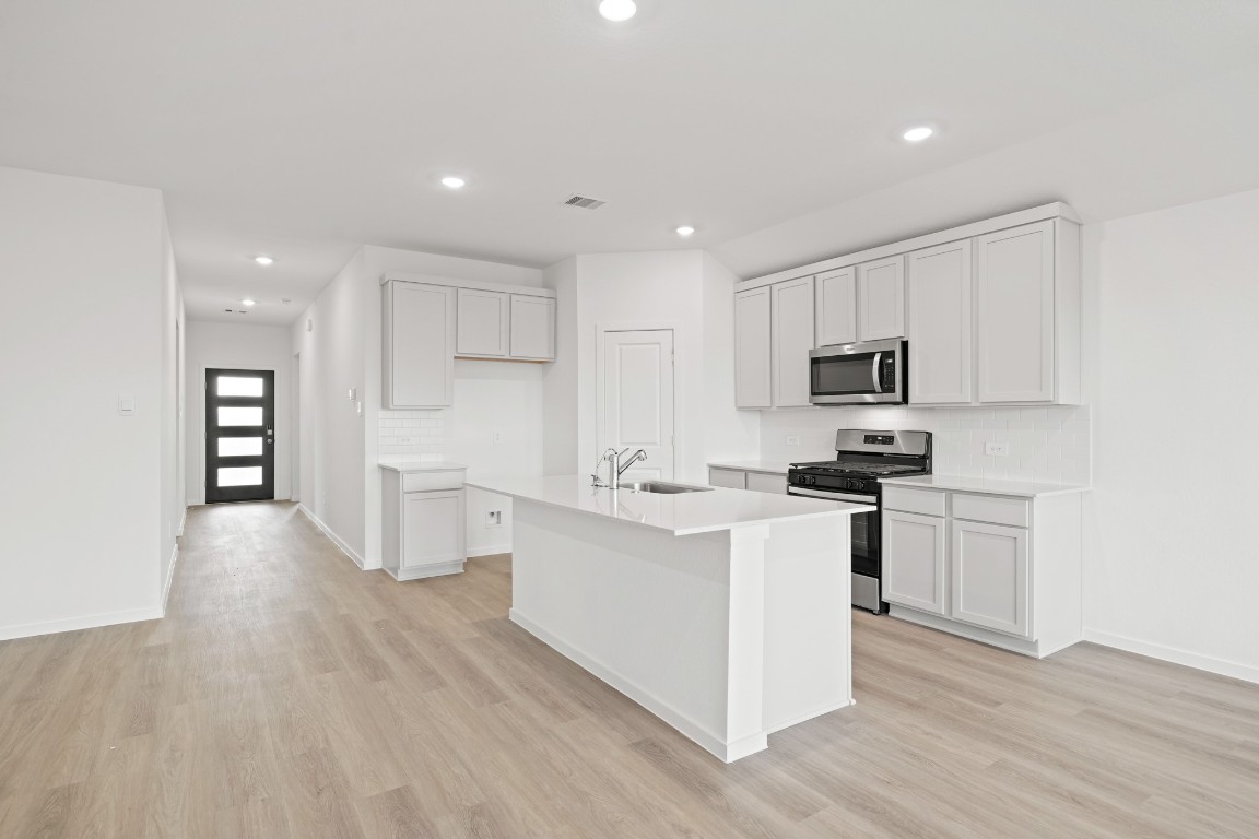 4068 Sun Burst Lane Property Photo 16