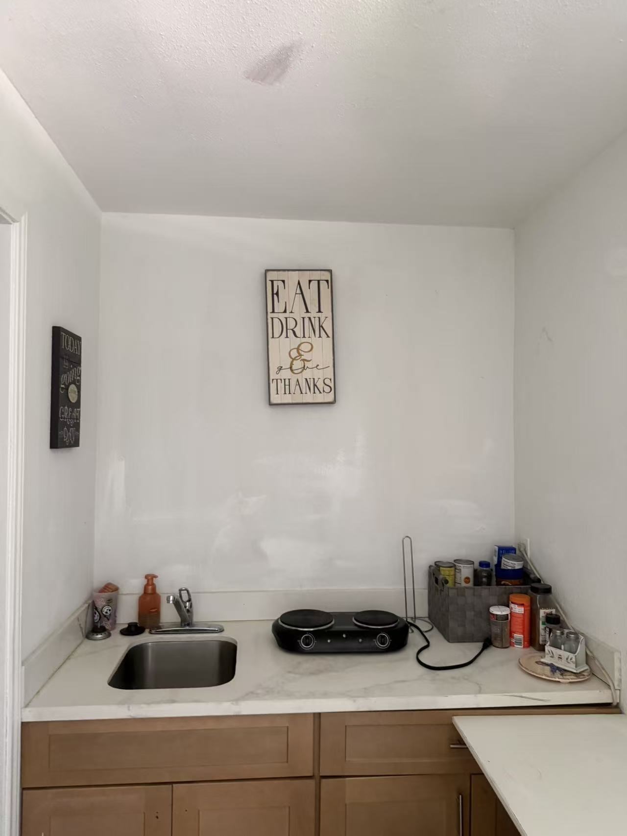6131 Fenske Lane Property Photo 6