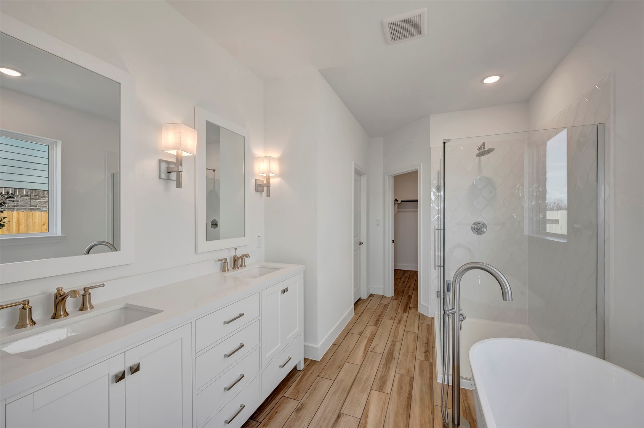 5514 Knight Court Property Photo 13