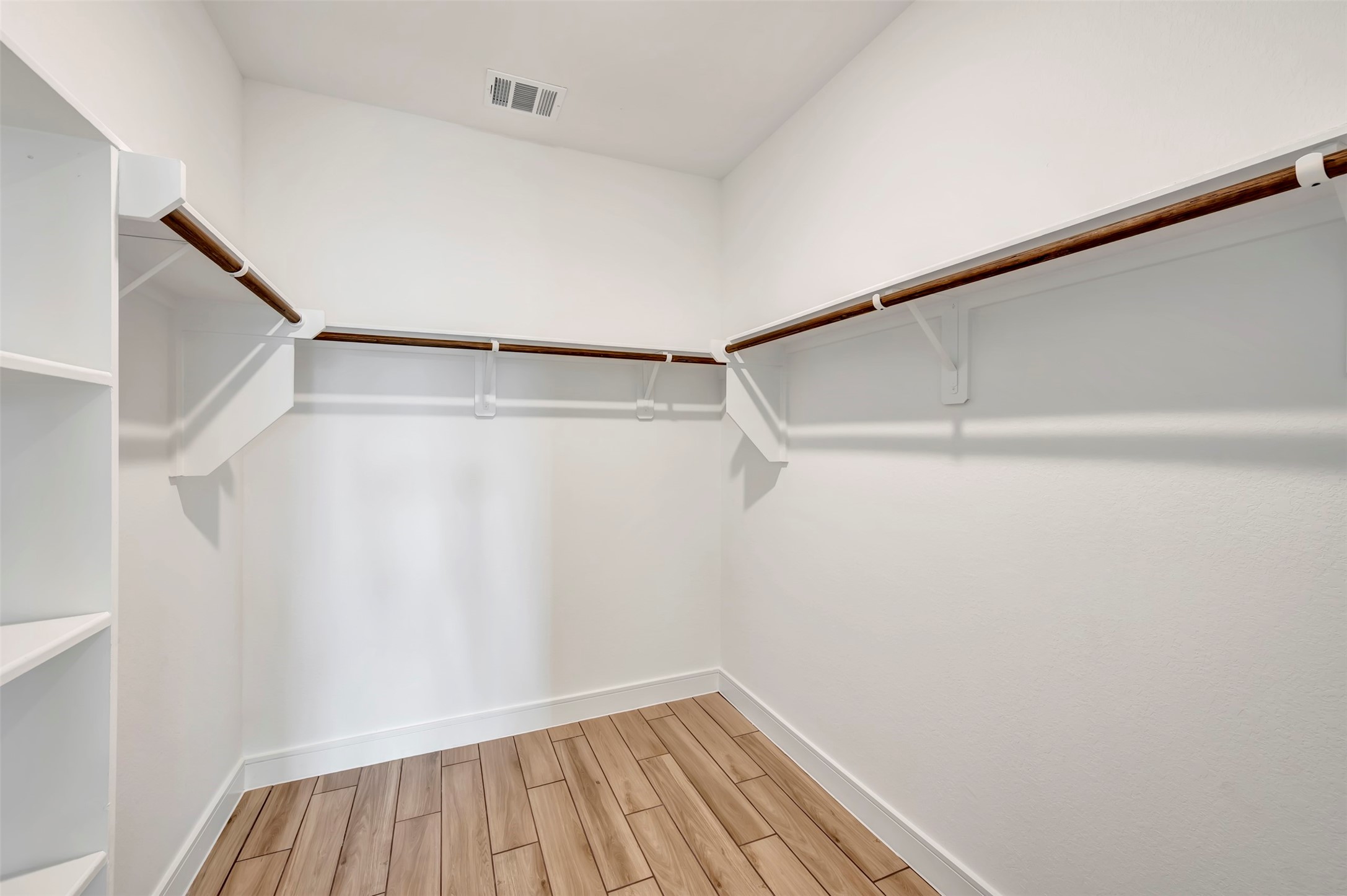 5514 Knight Court Property Photo 14