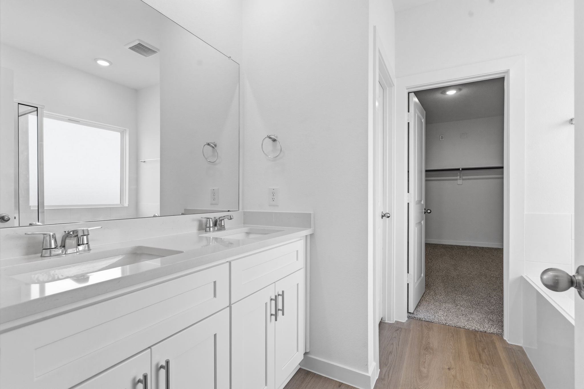 1502 Shimmering Ocean Way Property Photo 13