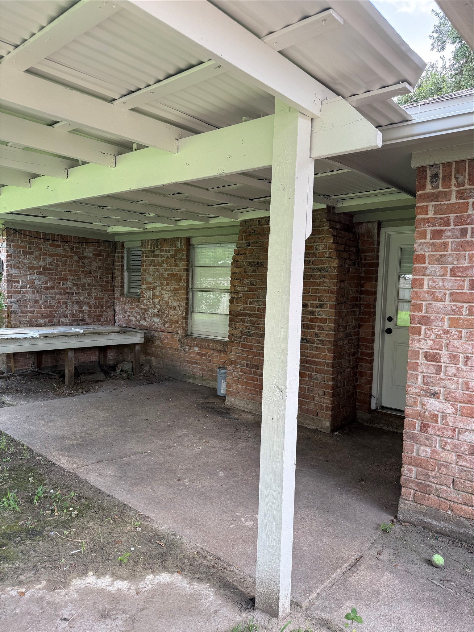 9002 Roos Property Photo 27