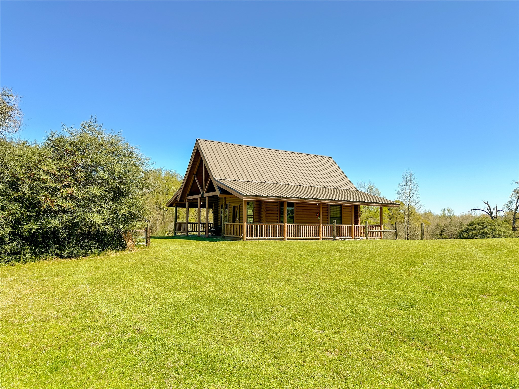 9025 County Road 329 Property Photo