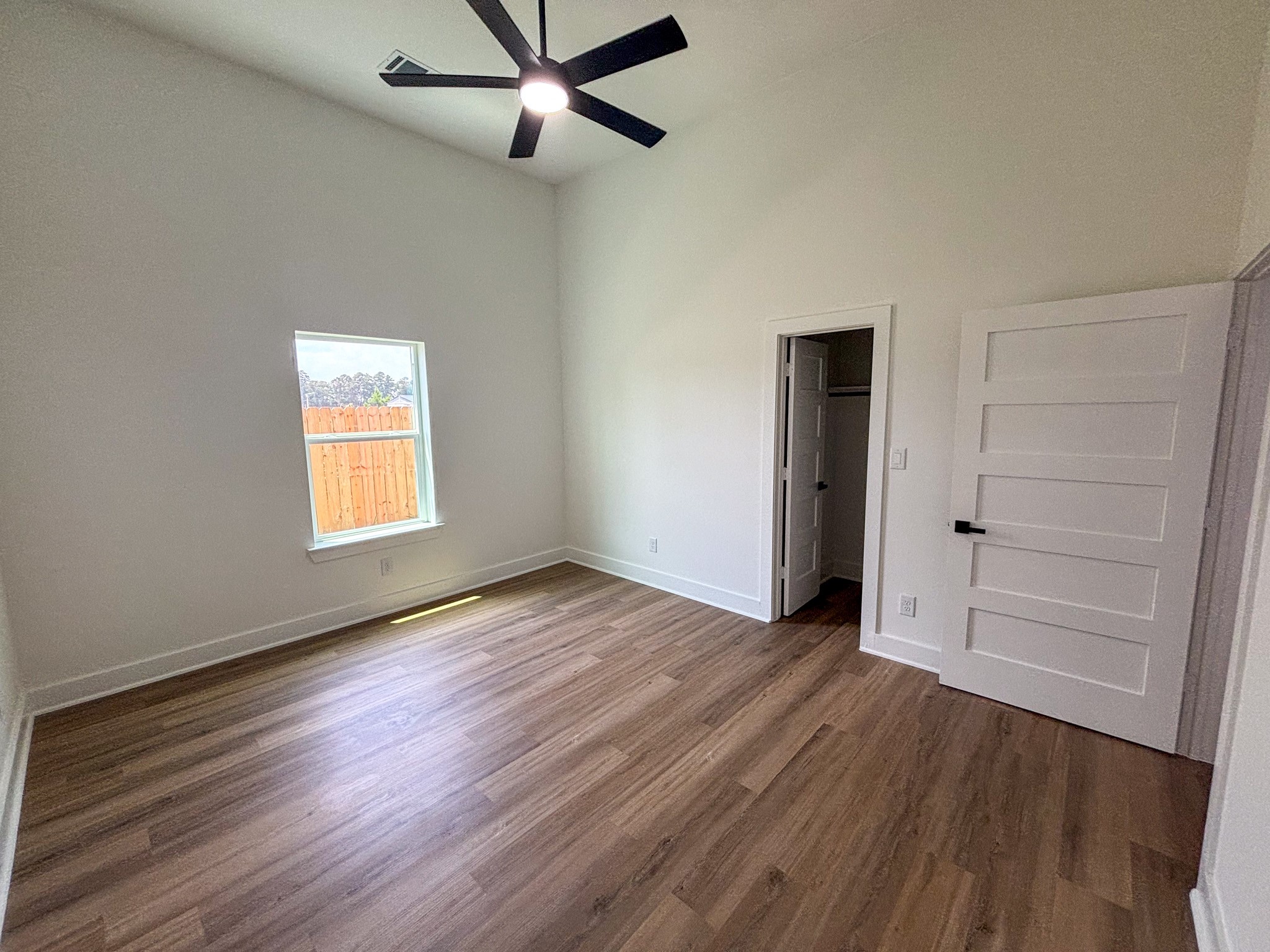 1031 Exotic Pine Street A Property Photo 6