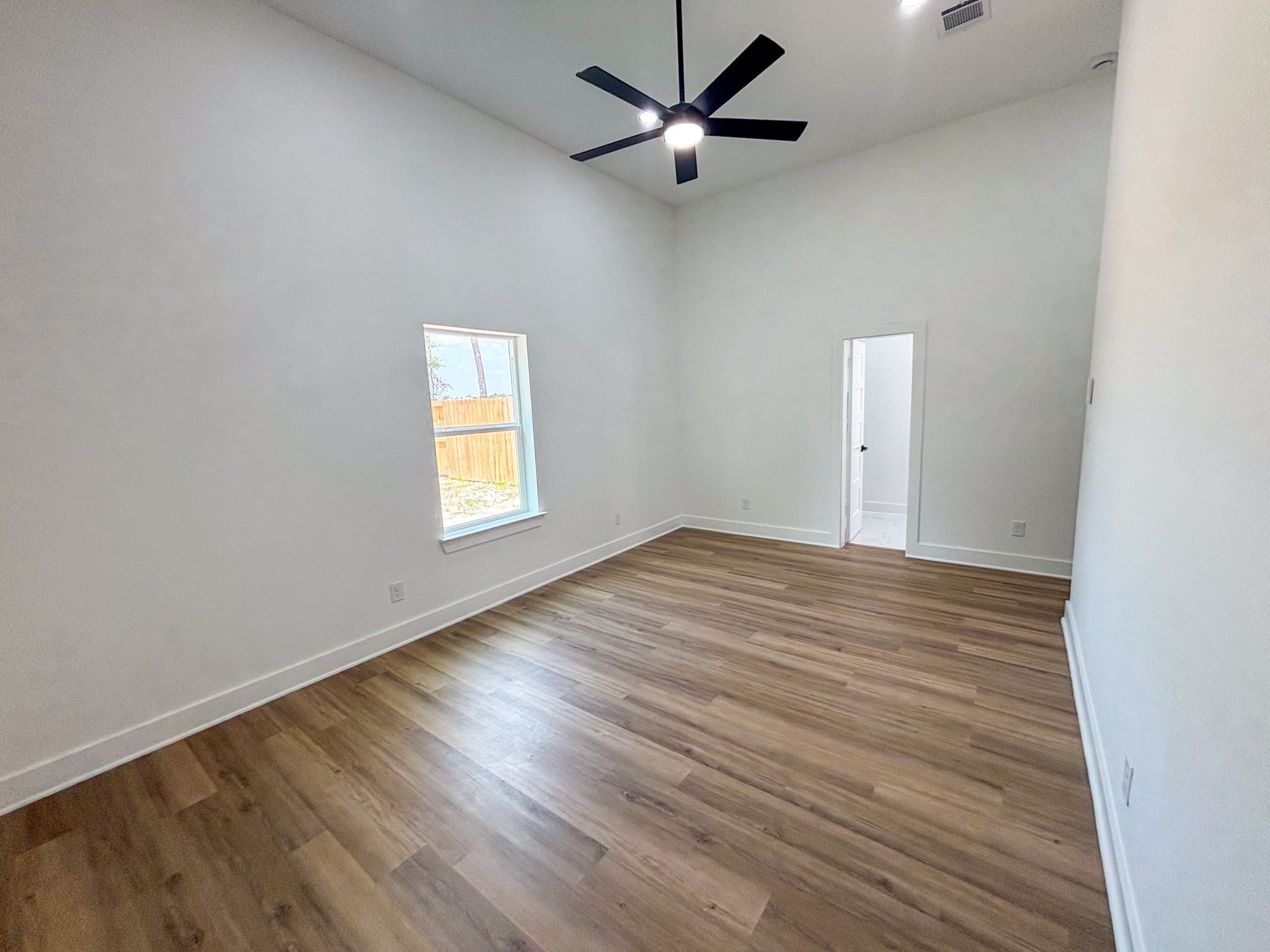1031 Exotic Pine Street A Property Photo 7