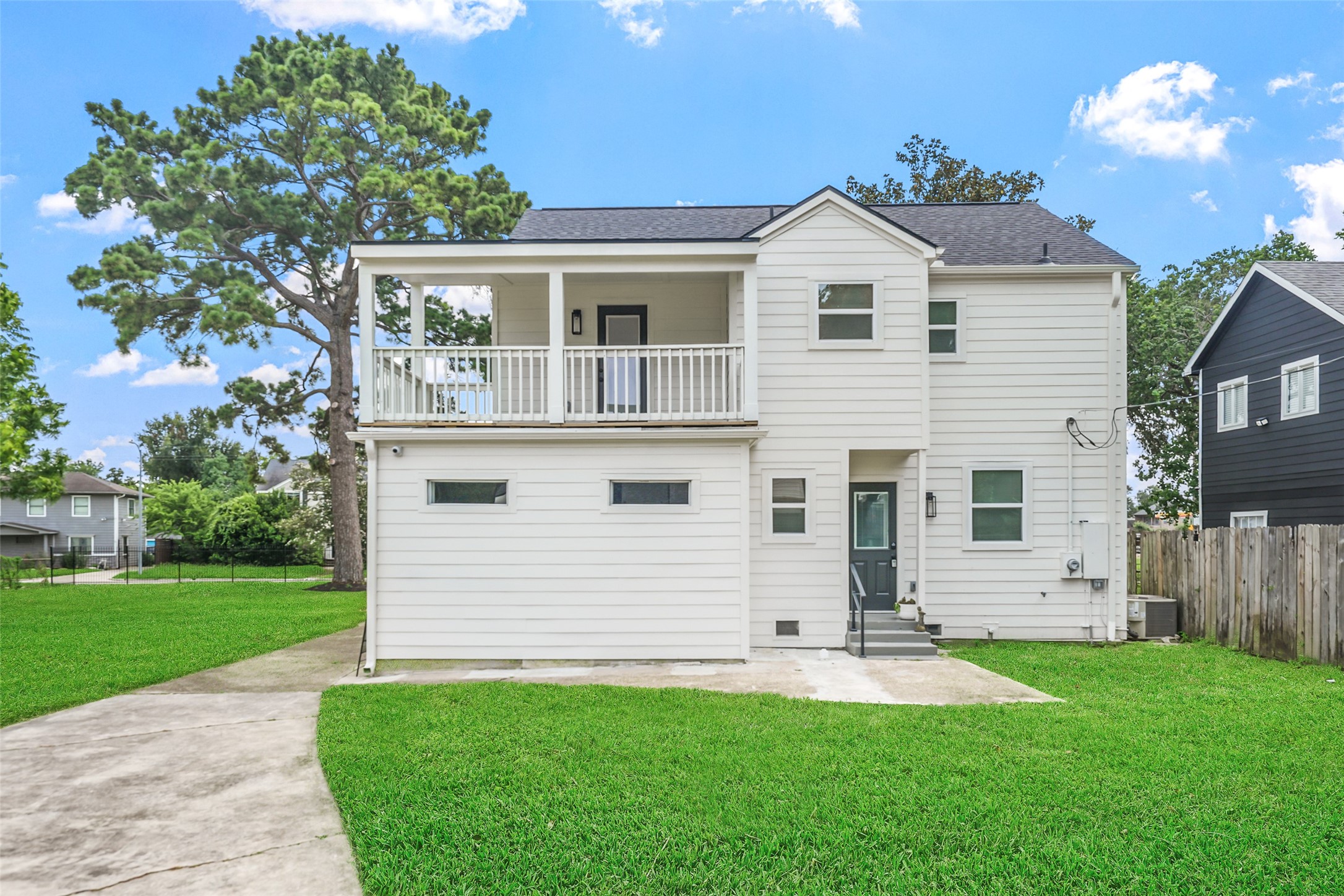 3809 Southmore Boulevard Property Photo 17