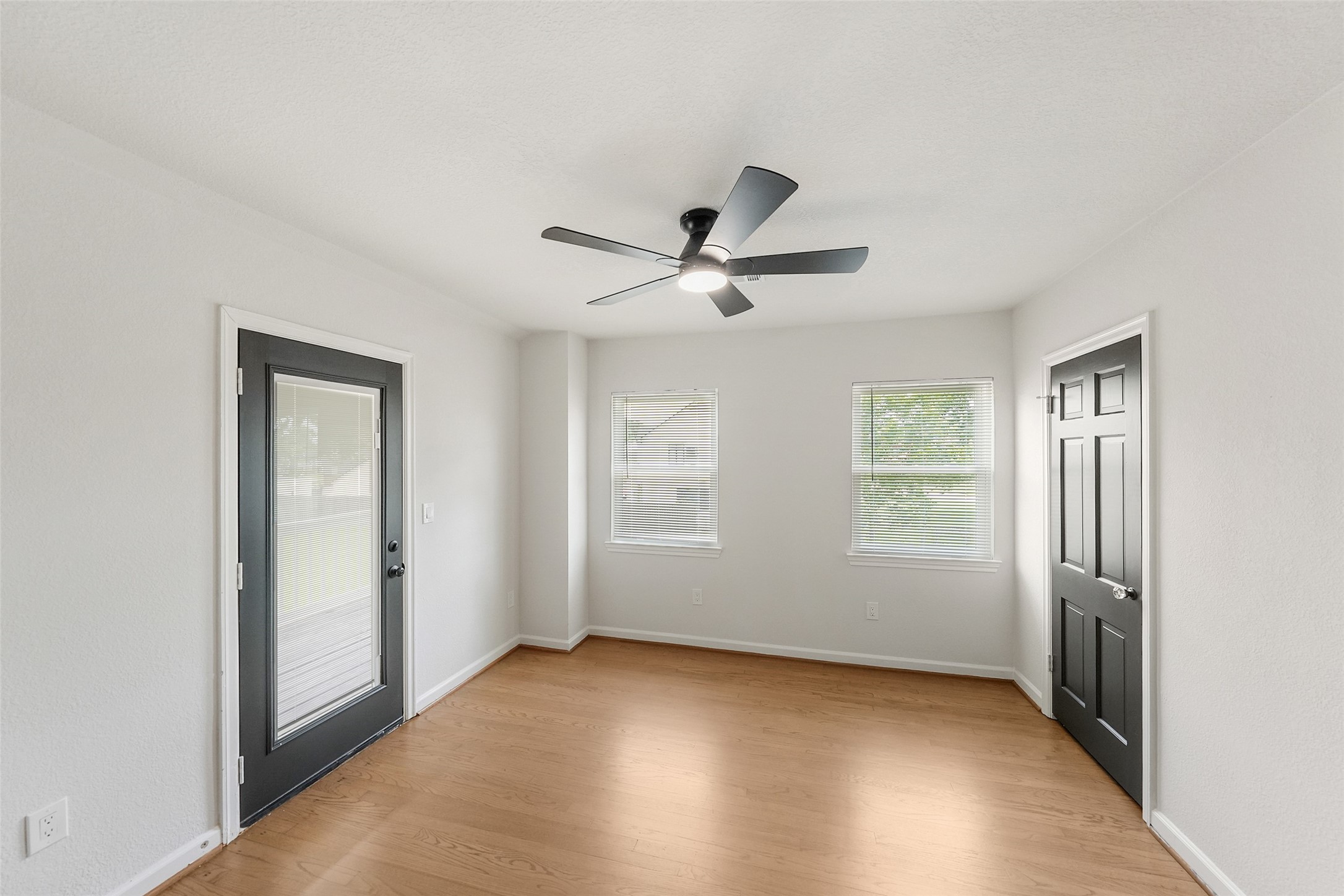 3809 Southmore Boulevard Property Photo 23