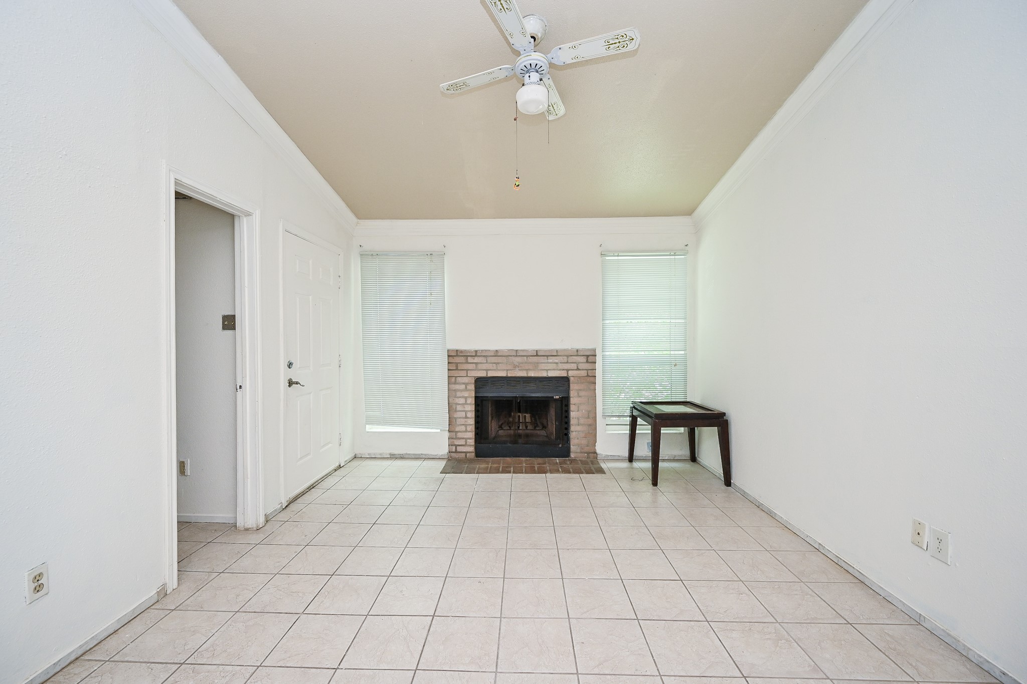 3900 Woodchase Drive 86 Property Photo 5