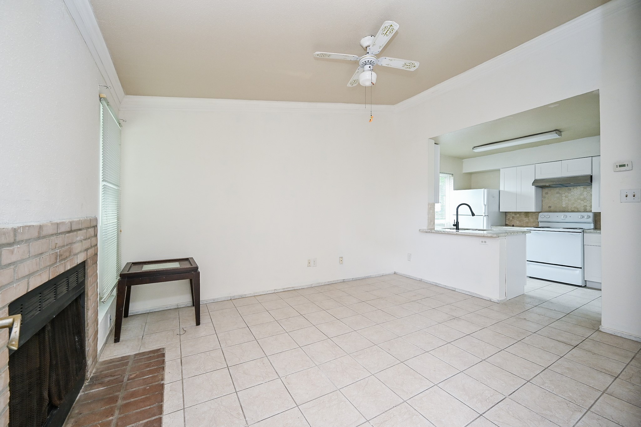 3900 Woodchase Drive 86 Property Photo 7