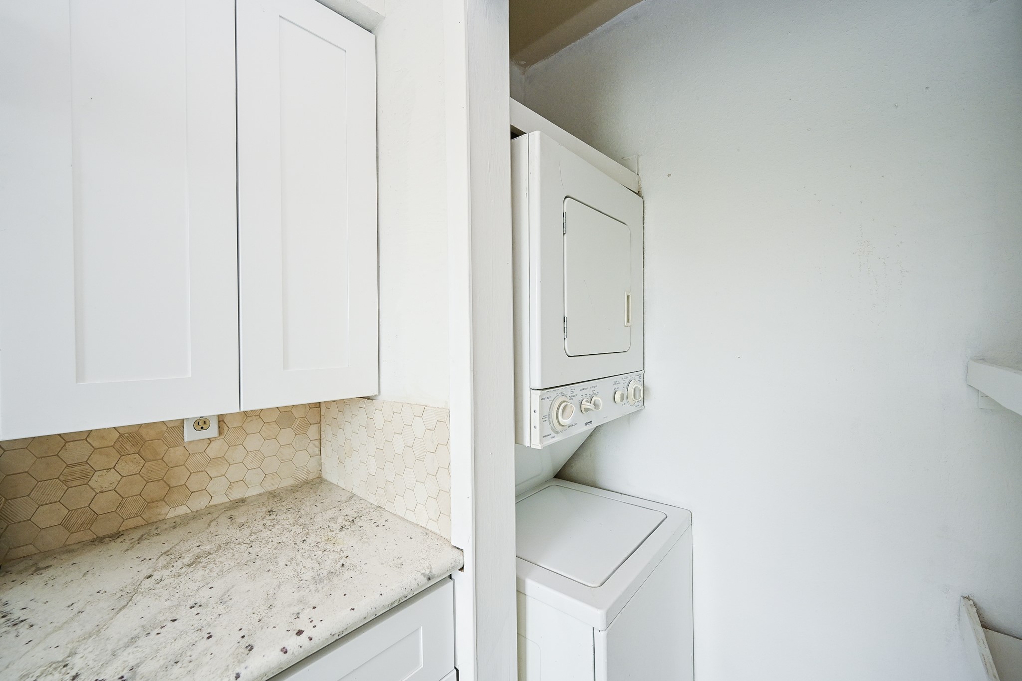3900 Woodchase Drive 86 Property Photo 15