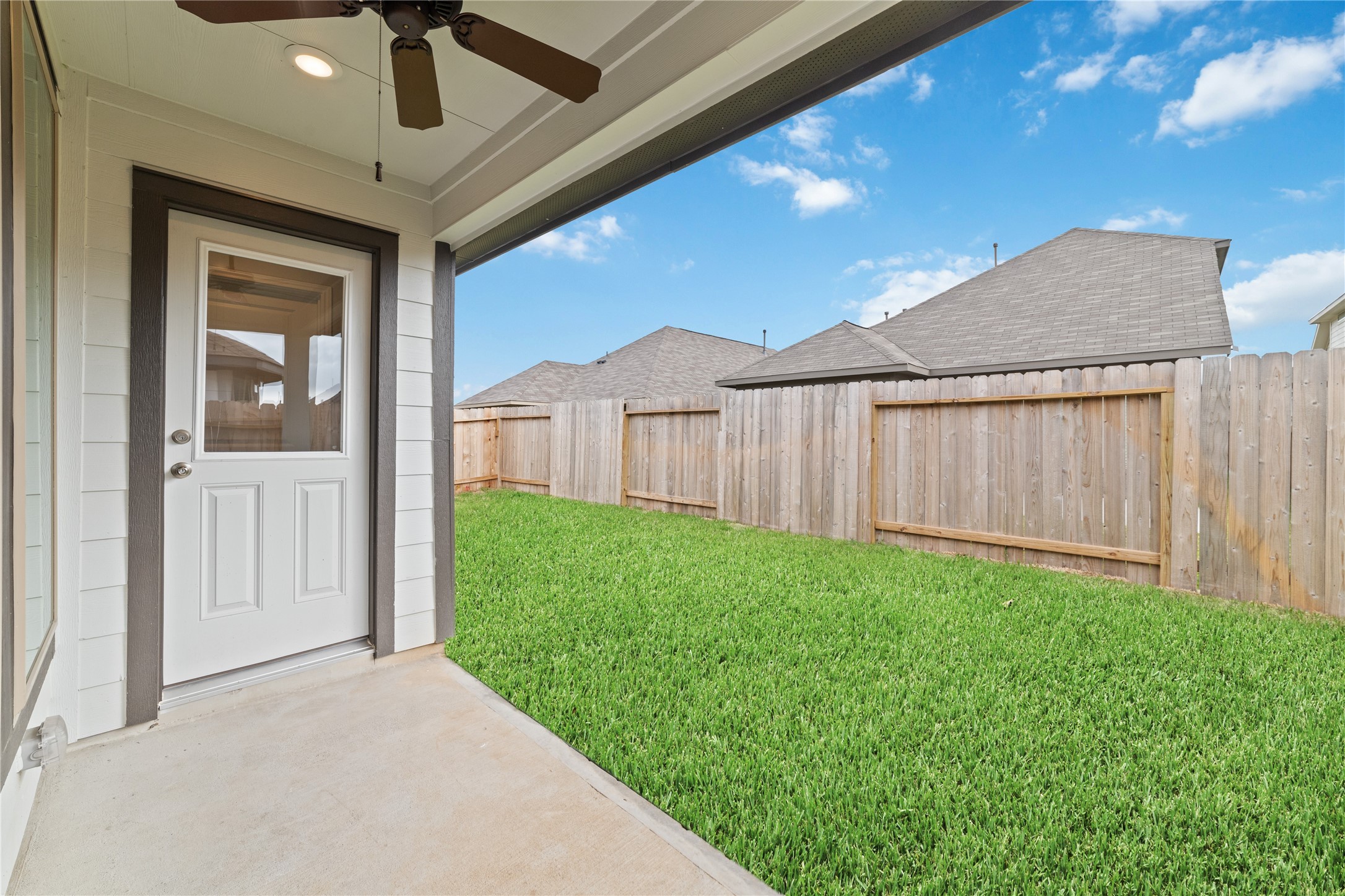 20515 Laila Manor Property Photo 25
