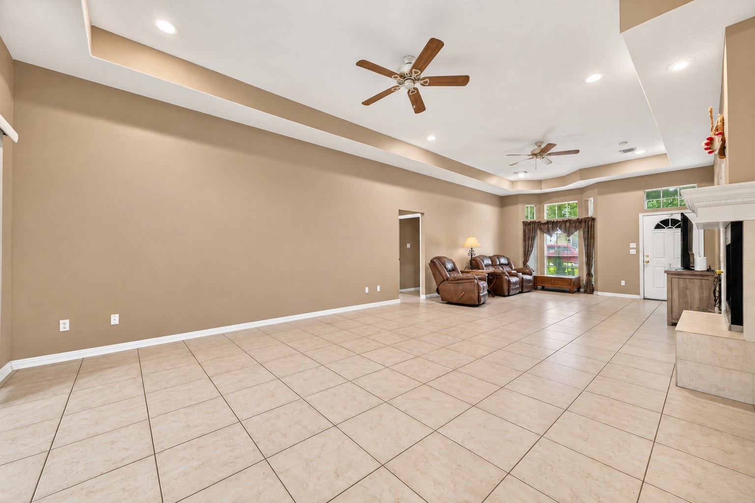 2814 Skimmer Way Property Photo 8