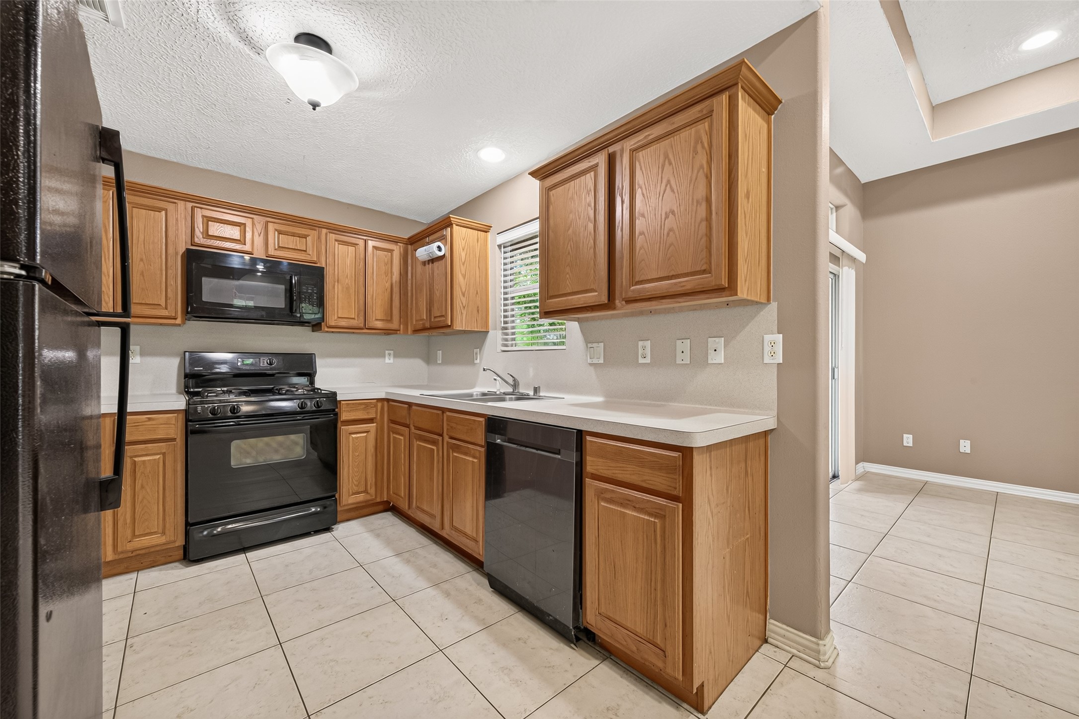2814 Skimmer Way Property Photo 14