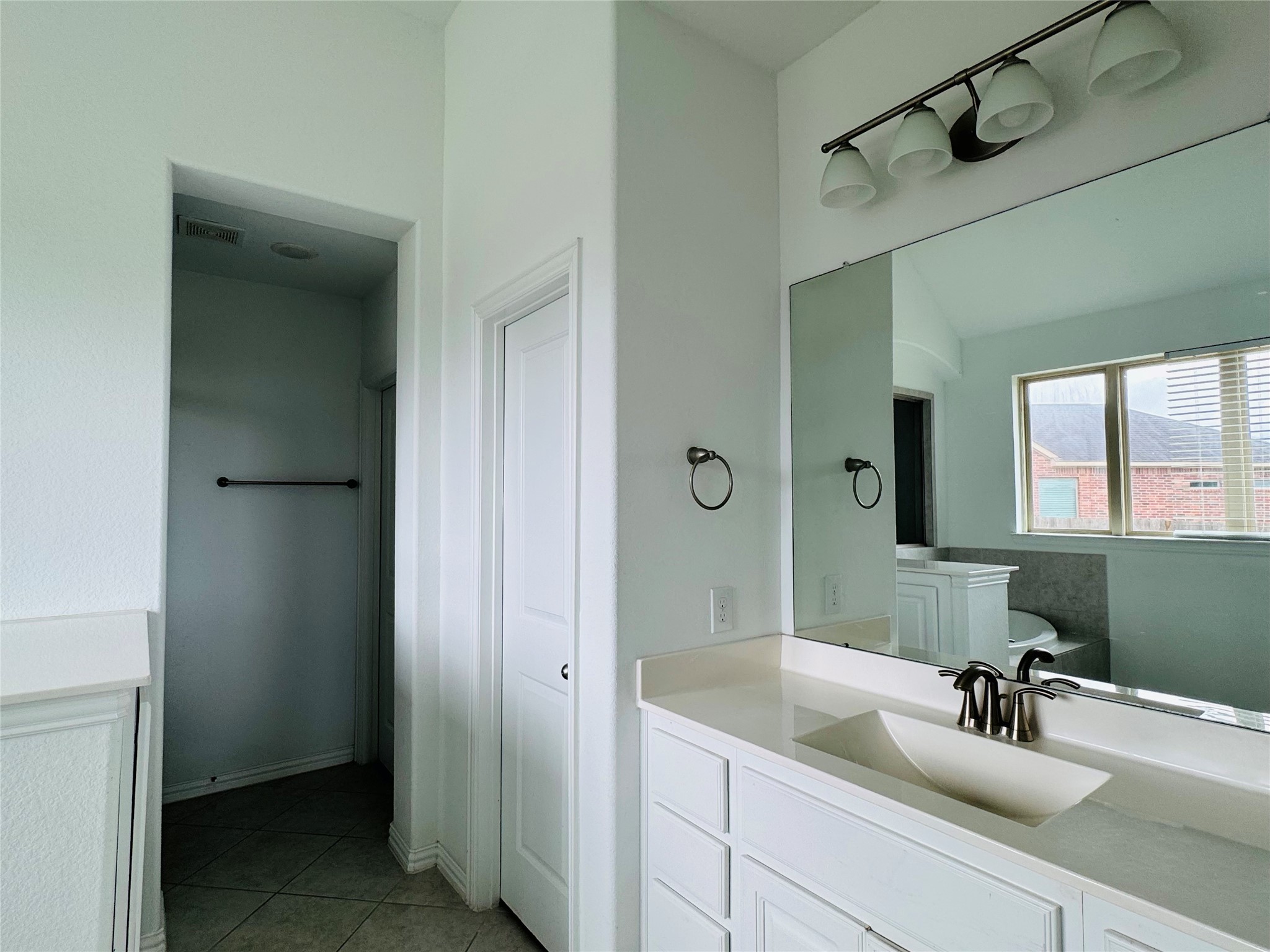 8403 Terrace Valley Circle Property Photo 21