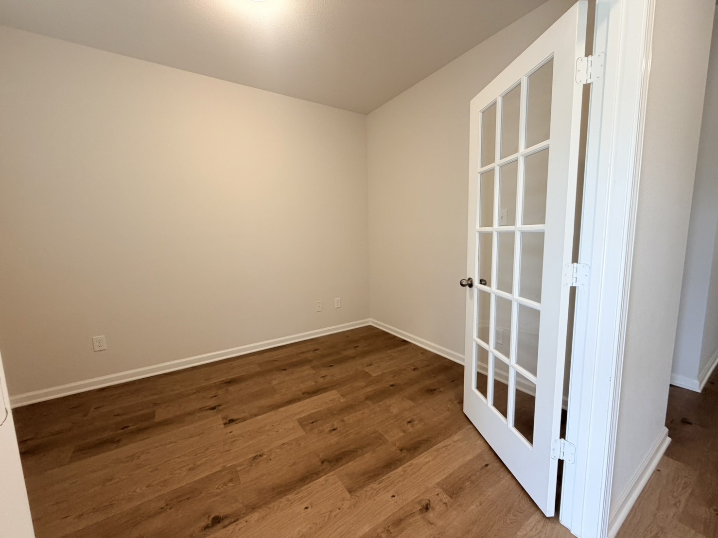 3323 Morning Fog Drive Property Photo 8