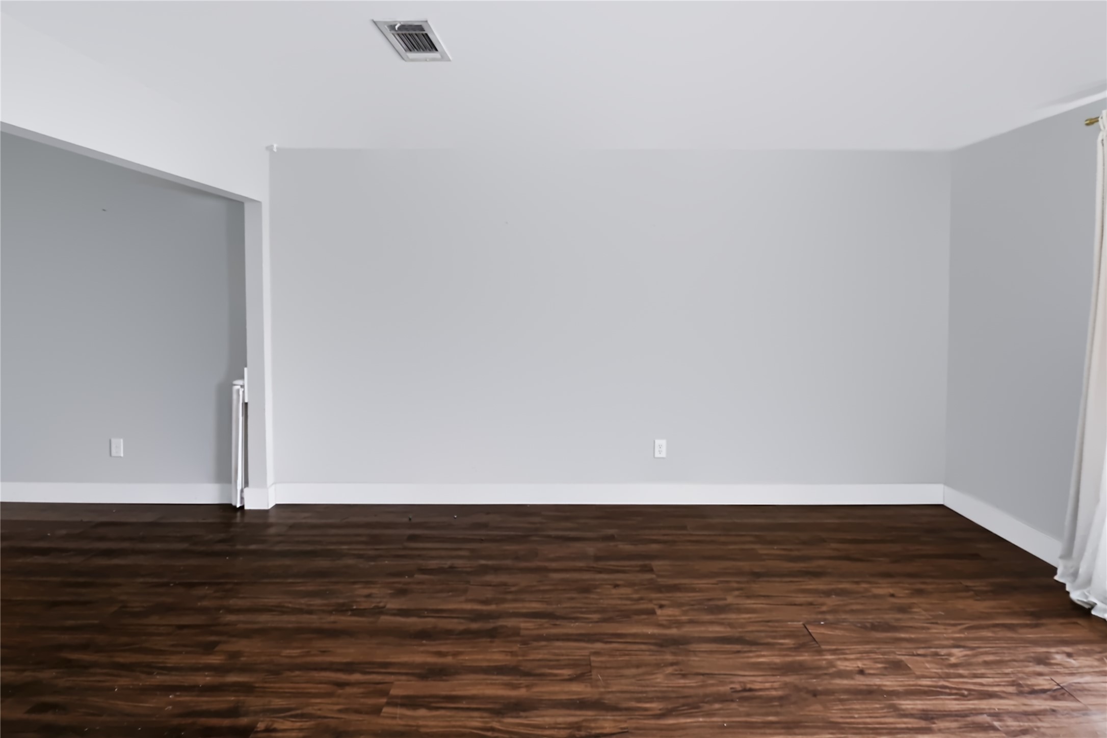 11930 Ashcroft Drive Property Photo 10