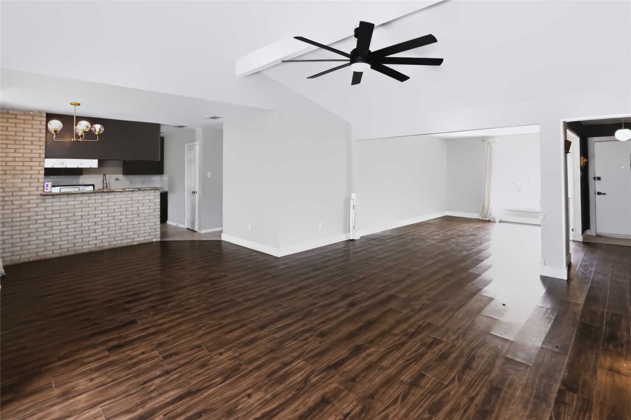 11930 Ashcroft Drive Property Photo 15