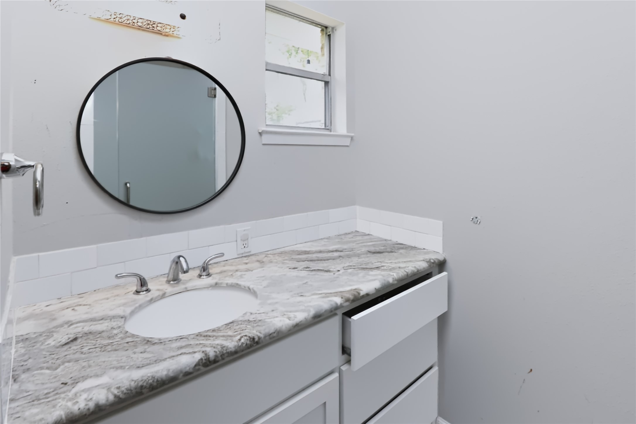 11930 Ashcroft Drive Property Photo 32