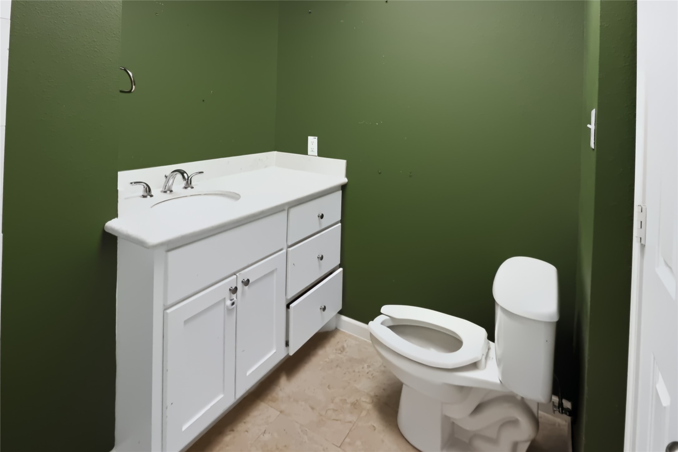 11930 Ashcroft Drive Property Photo 33