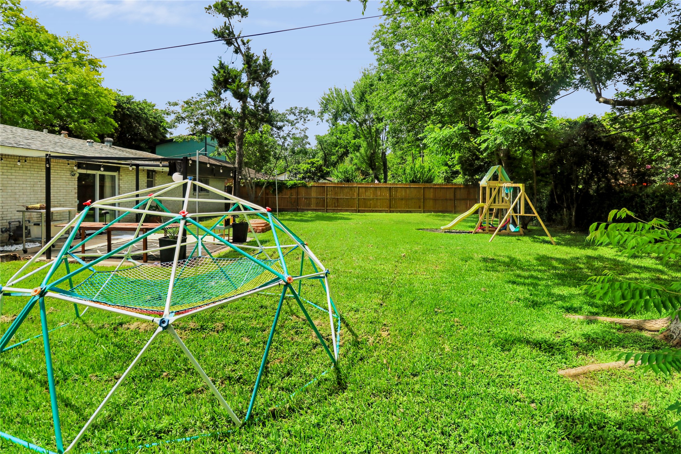 11930 Ashcroft Drive Property Photo 36