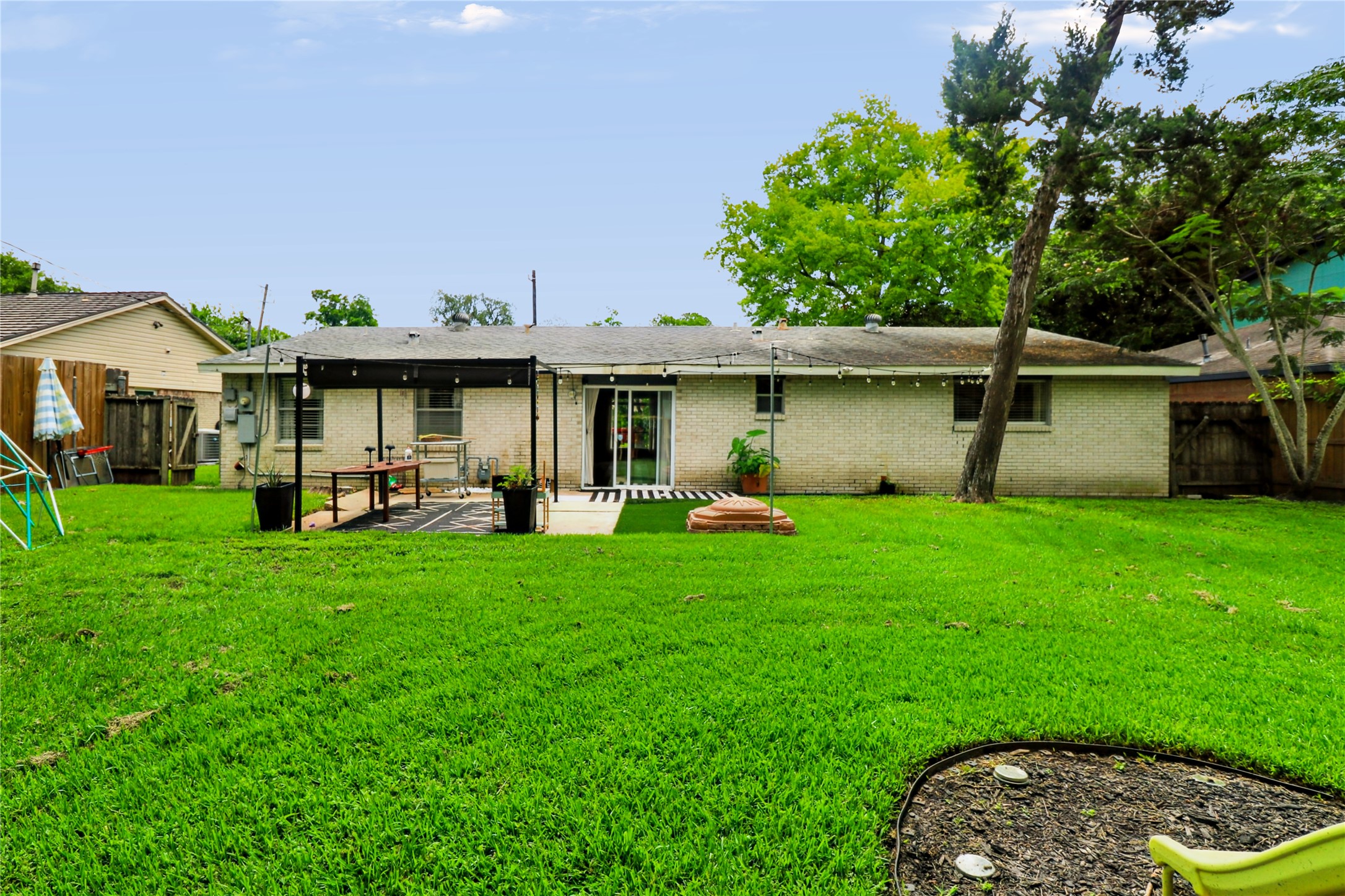 11930 Ashcroft Drive Property Photo 39