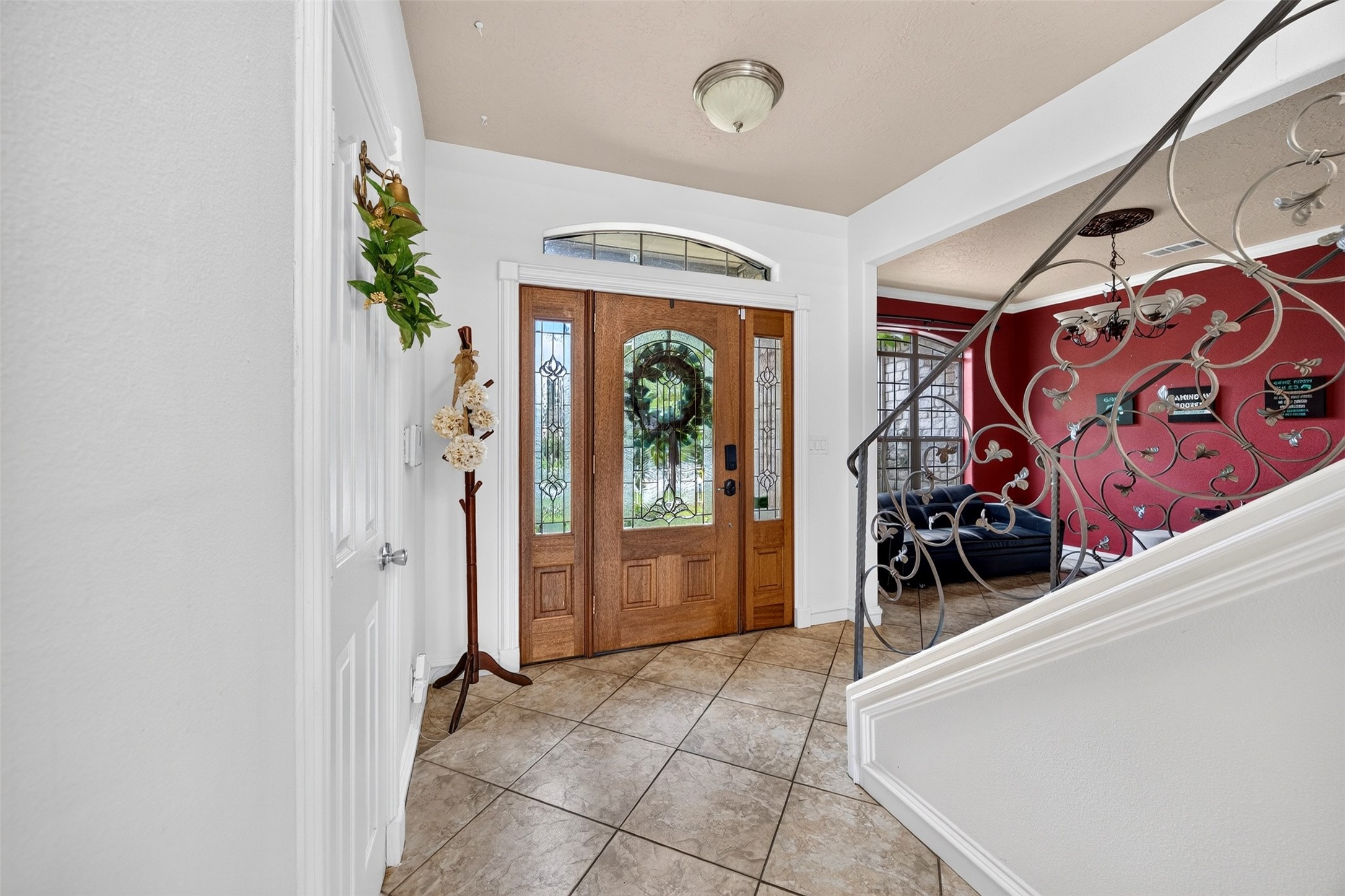 21427 Tophill Drive Property Photo 8