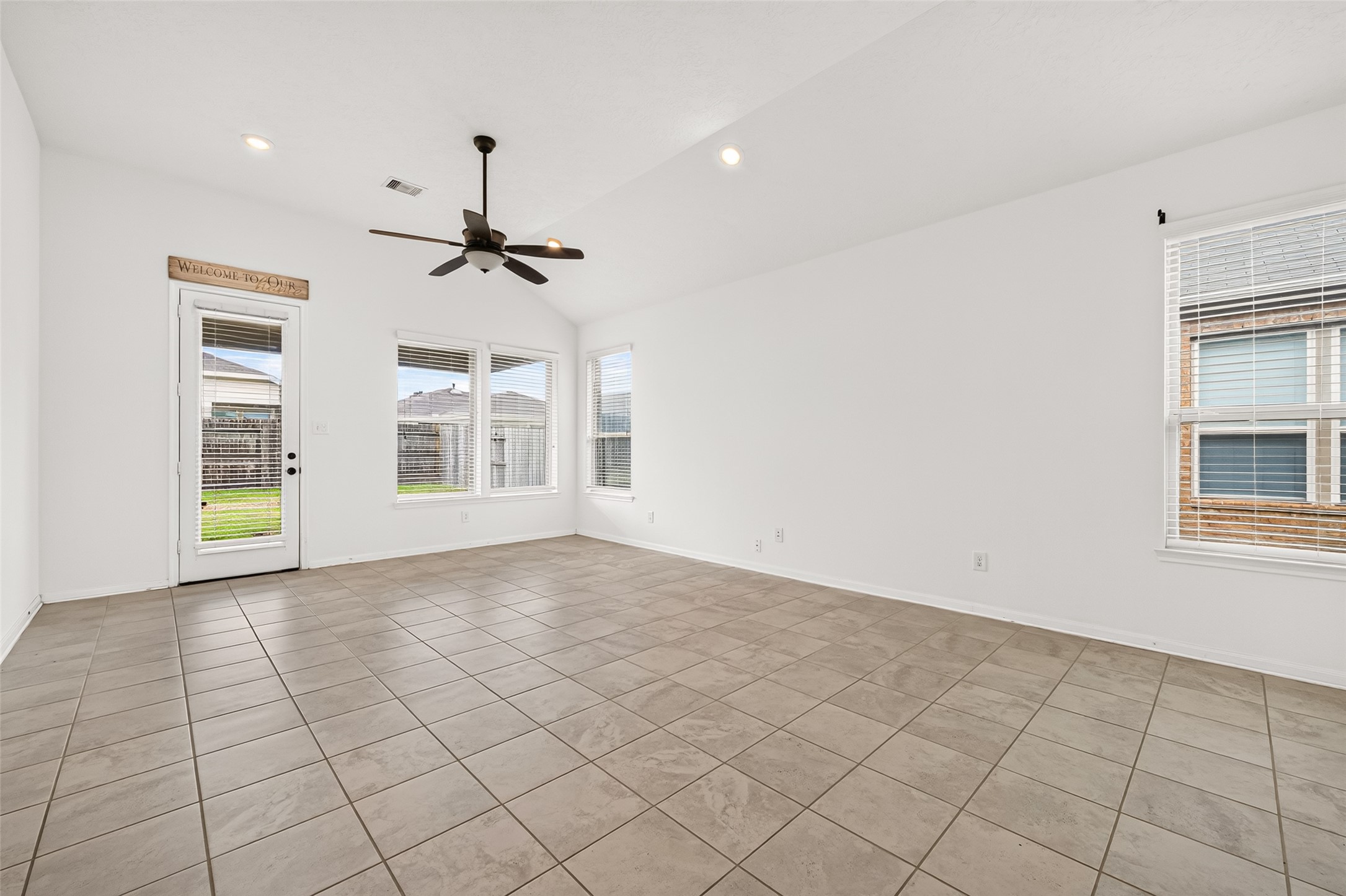 25518 Ramsey Heights Way Property Photo 6