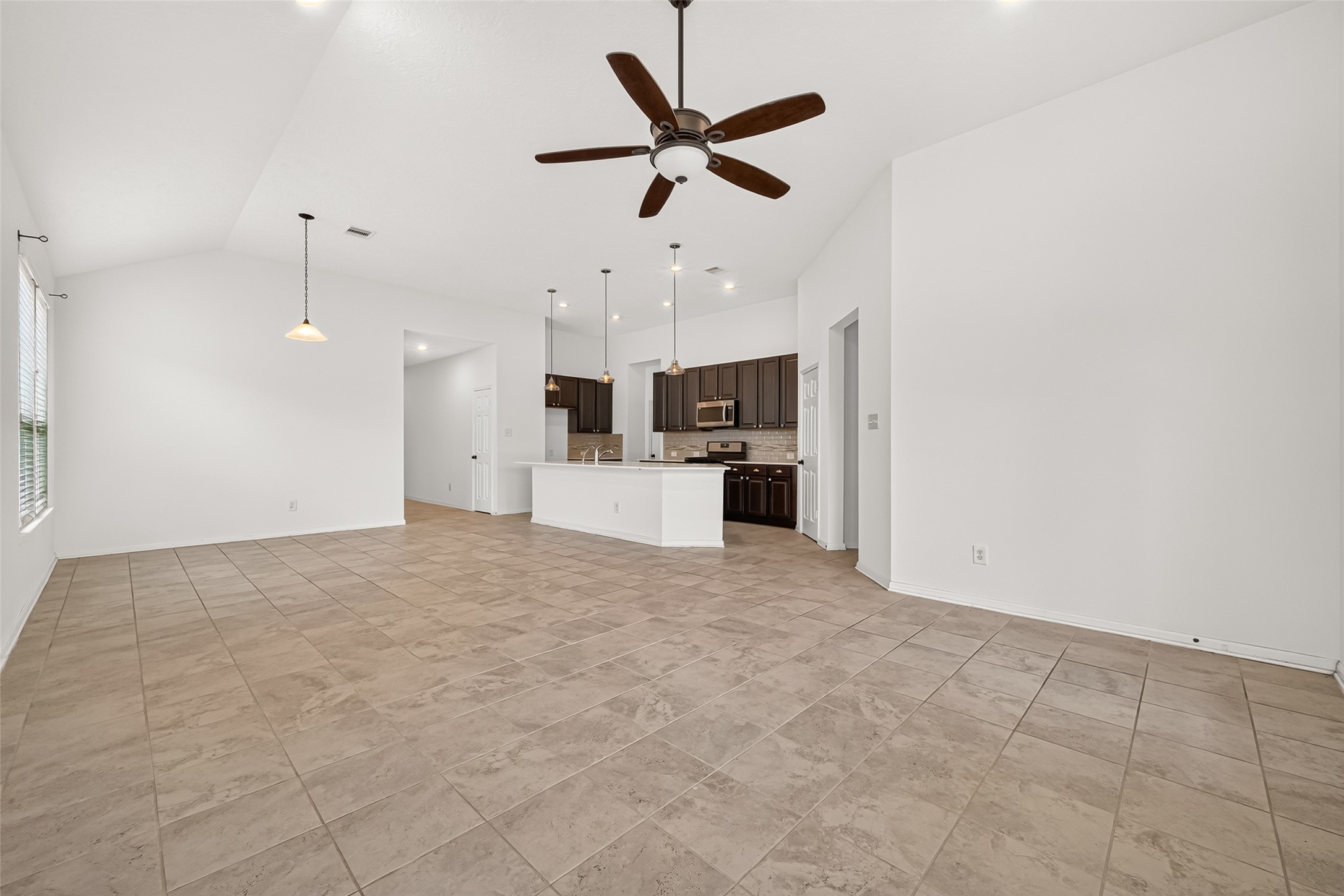 25518 Ramsey Heights Way Property Photo 7