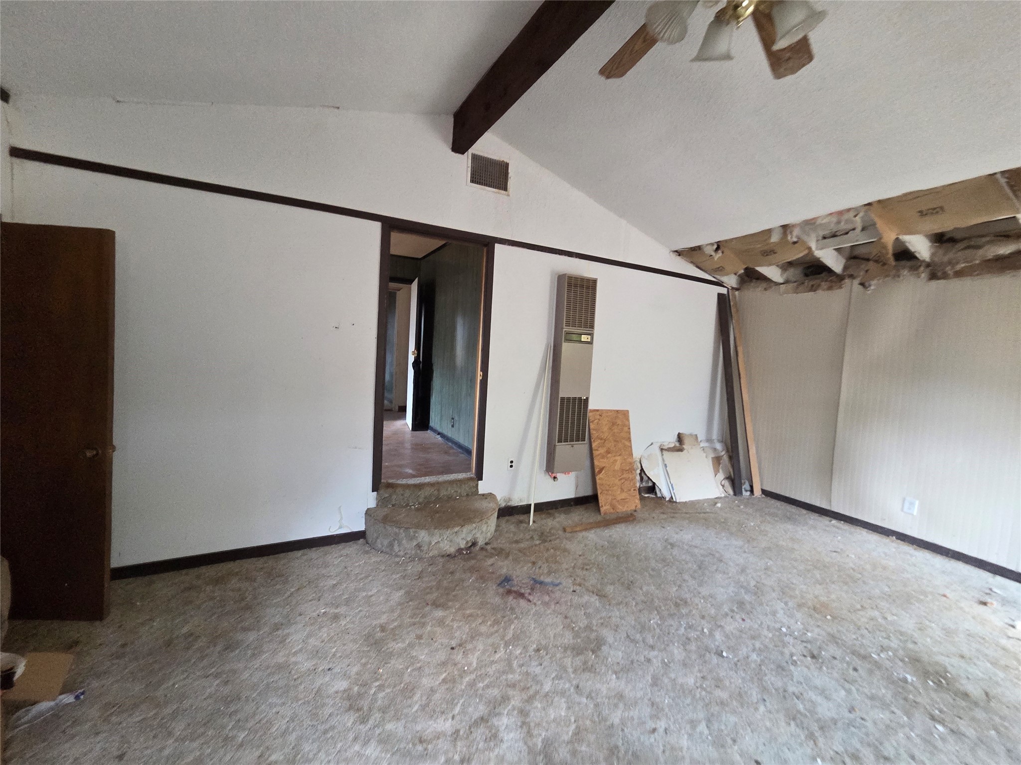 2205 Lucas Avenue Property Photo 3