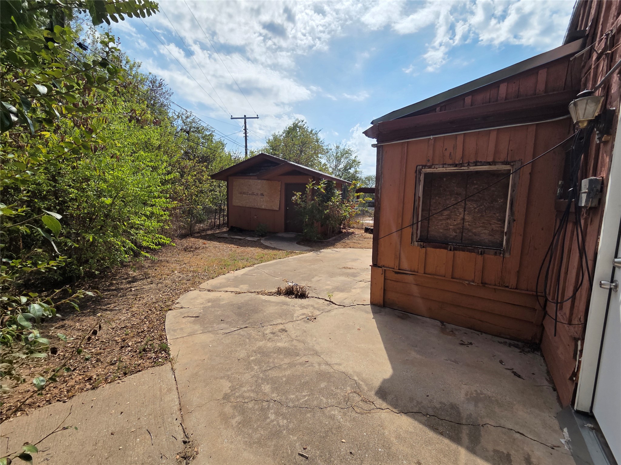 2205 Lucas Avenue Property Photo 18