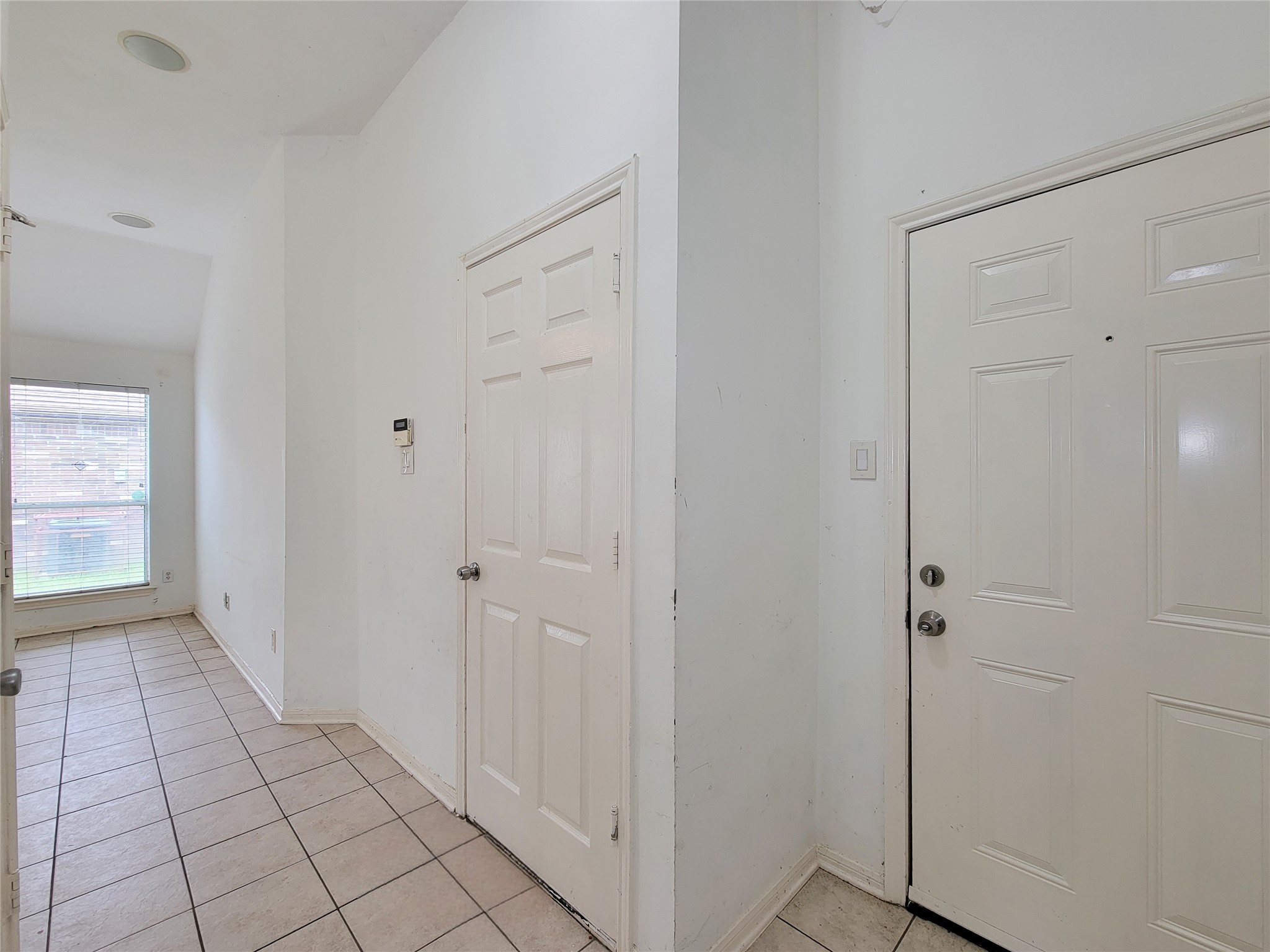 16006 Hiram Clarke Property Photo 5