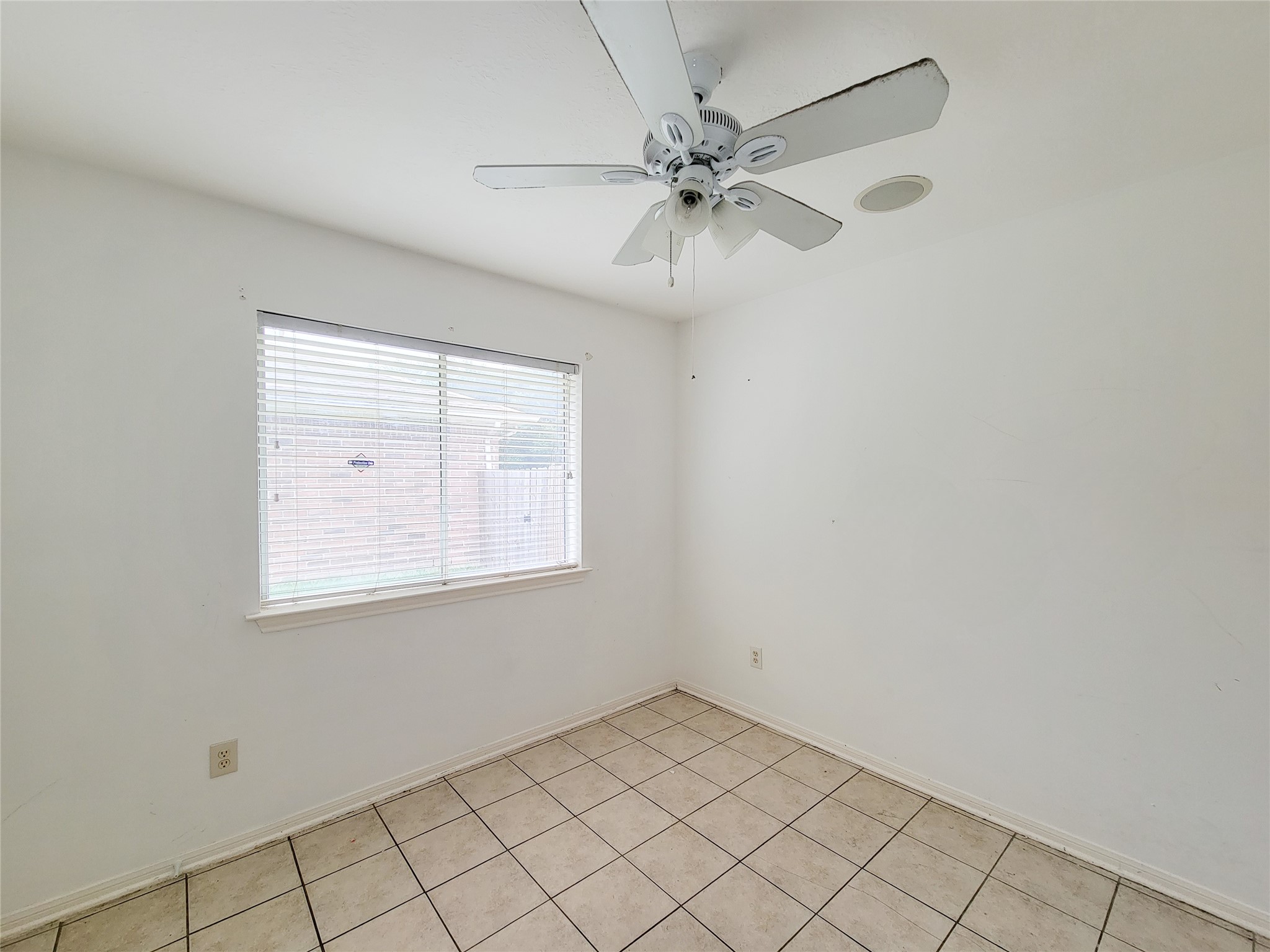 16006 Hiram Clarke Property Photo 17