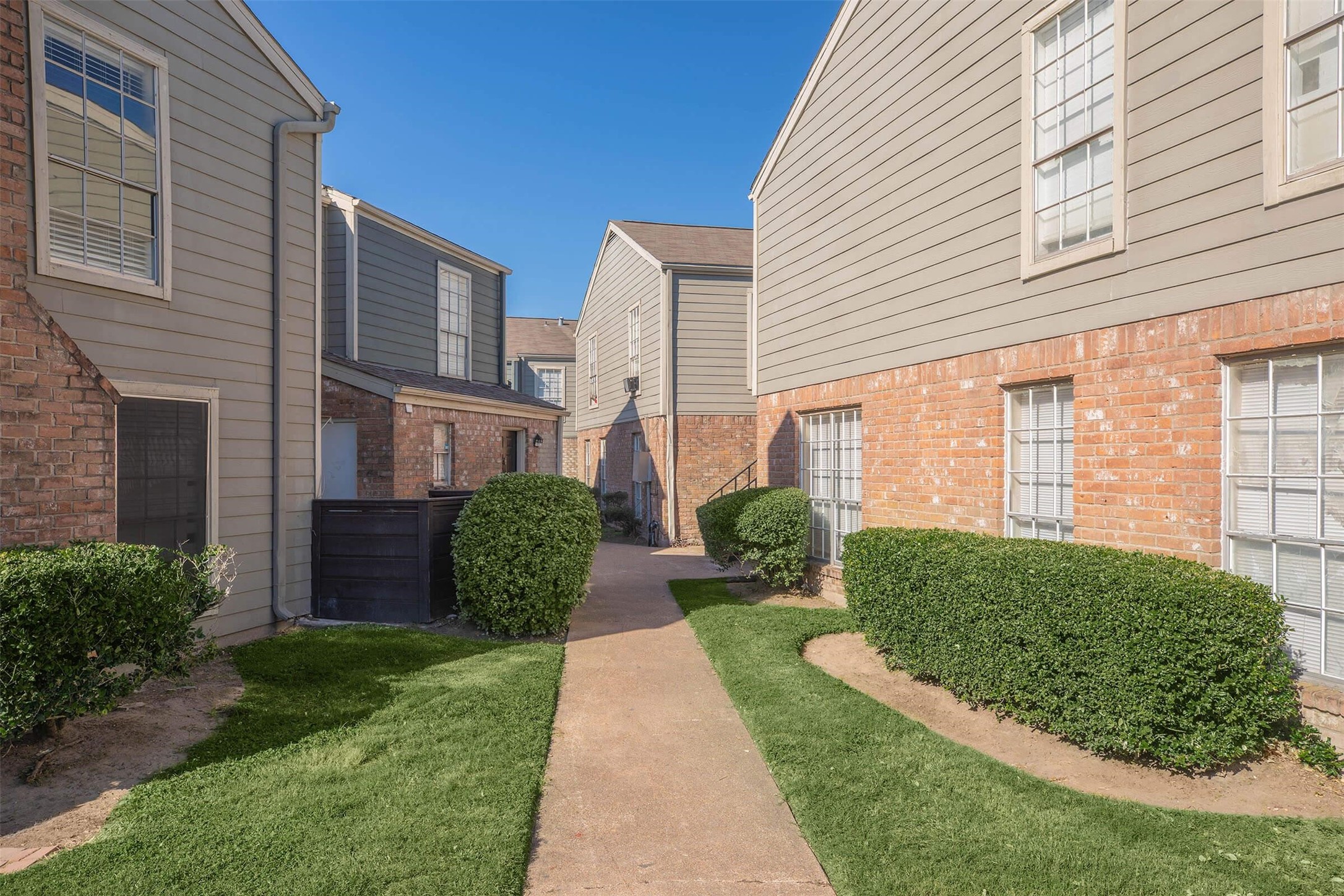 3125 Crestdale Drive 2067 Property Photo 15