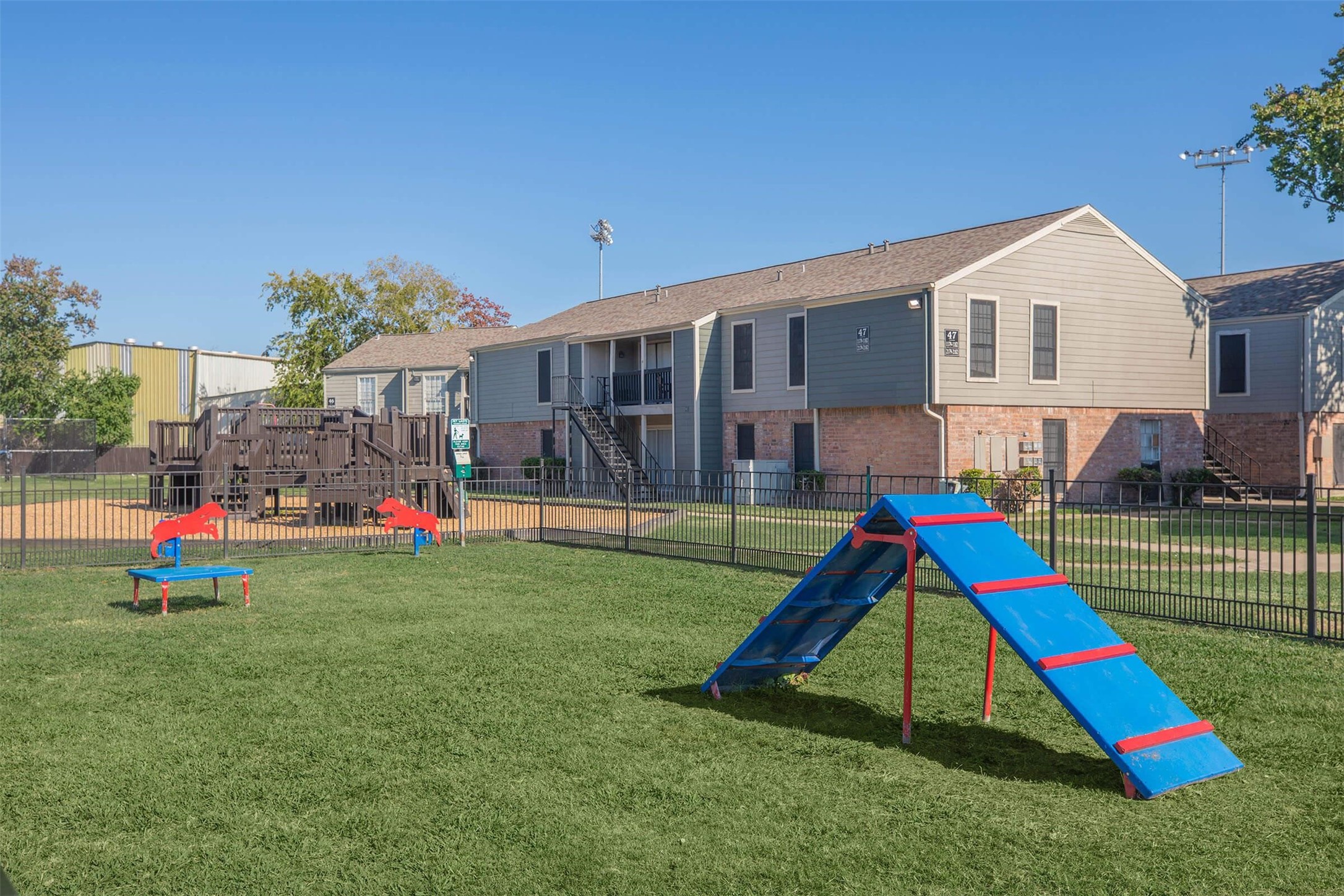 3125 Crestdale Drive 2067 Property Photo 41