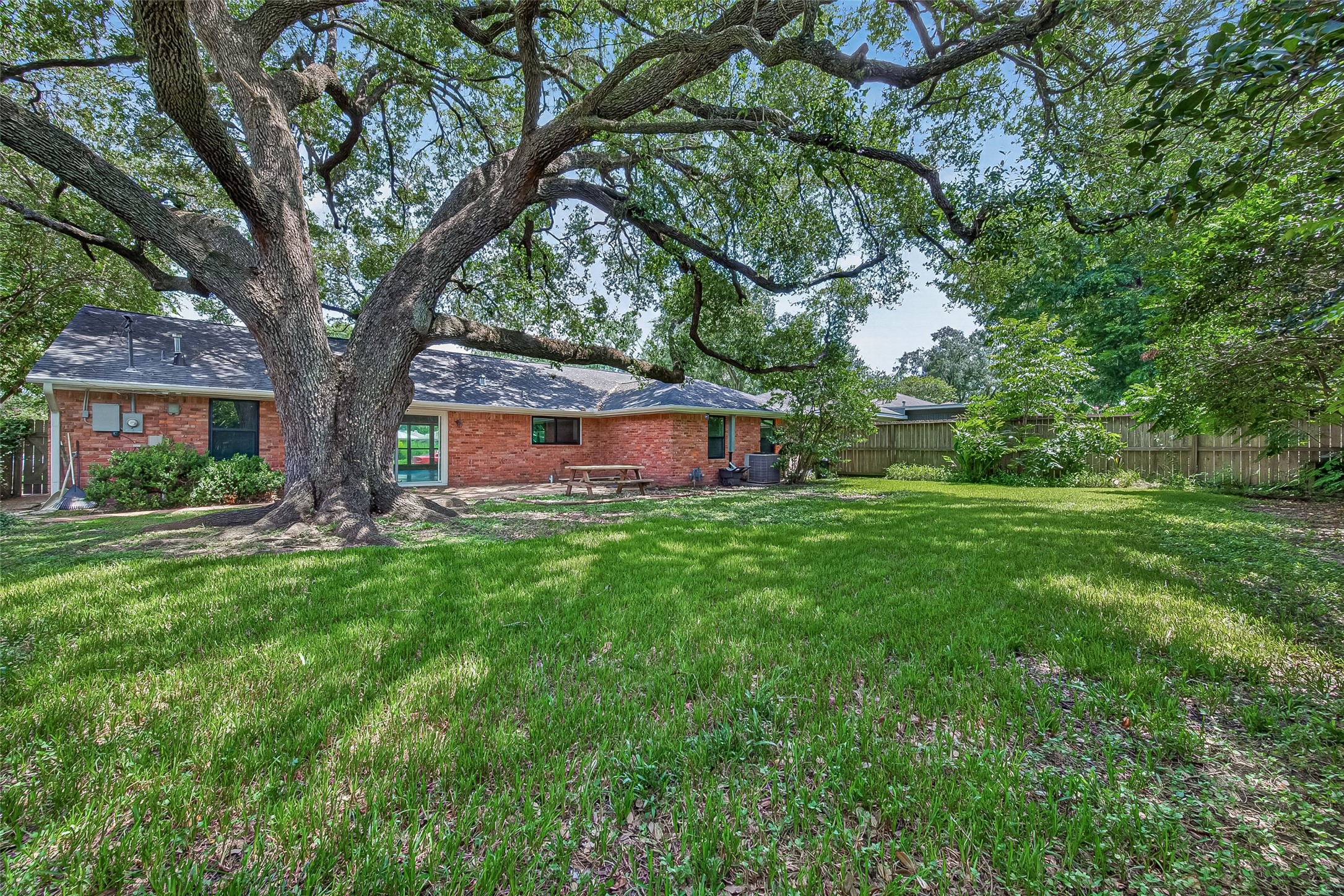 4617 Waycross Drive Property Photo 6