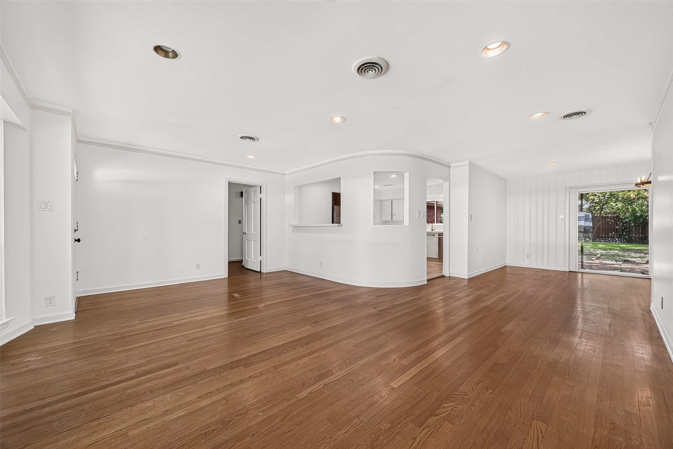4617 Waycross Drive Property Photo 10