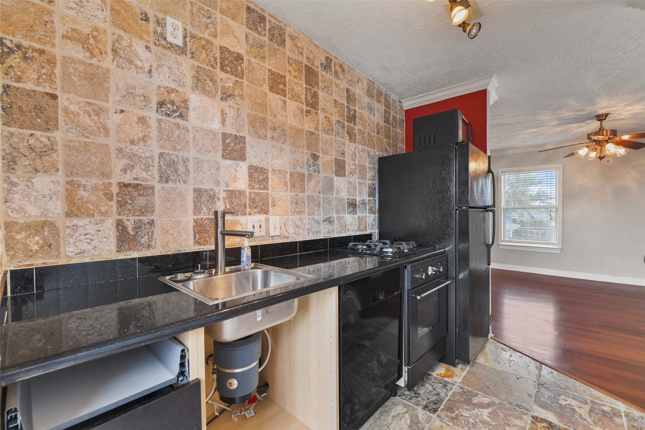 27 South Shore Drive Property Photo 29