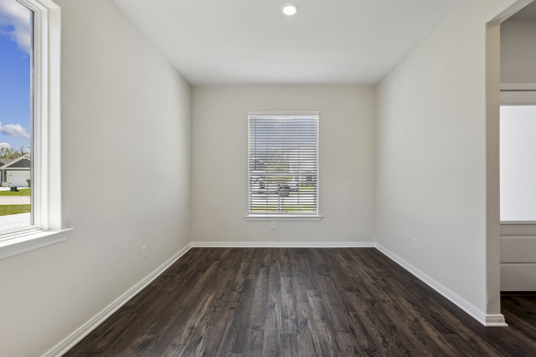 10347 Red Cardinal Drive Property Photo 4