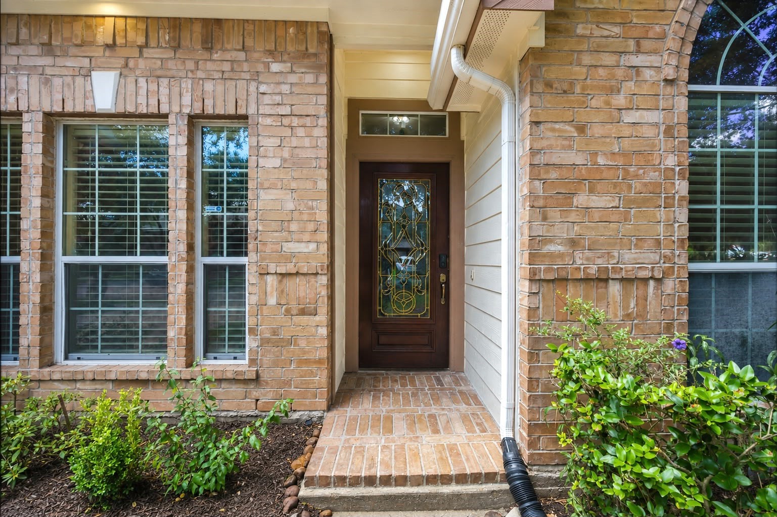 1603 Brazos Gate Drive Property Photo 3