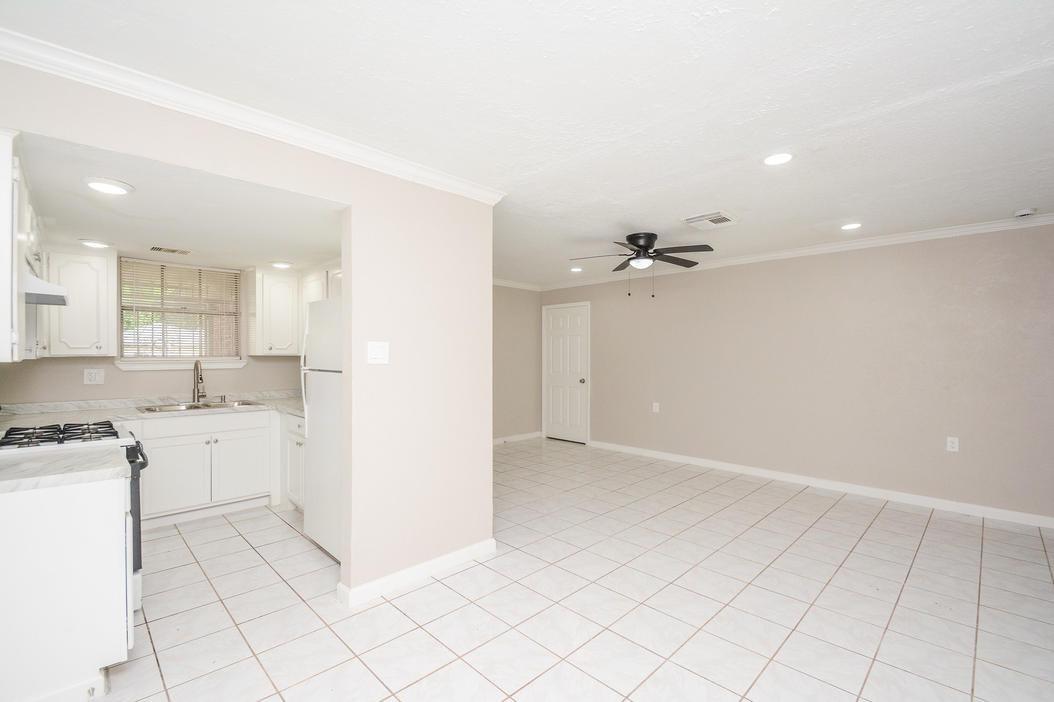 1339 Tarberry Road Property Photo 8